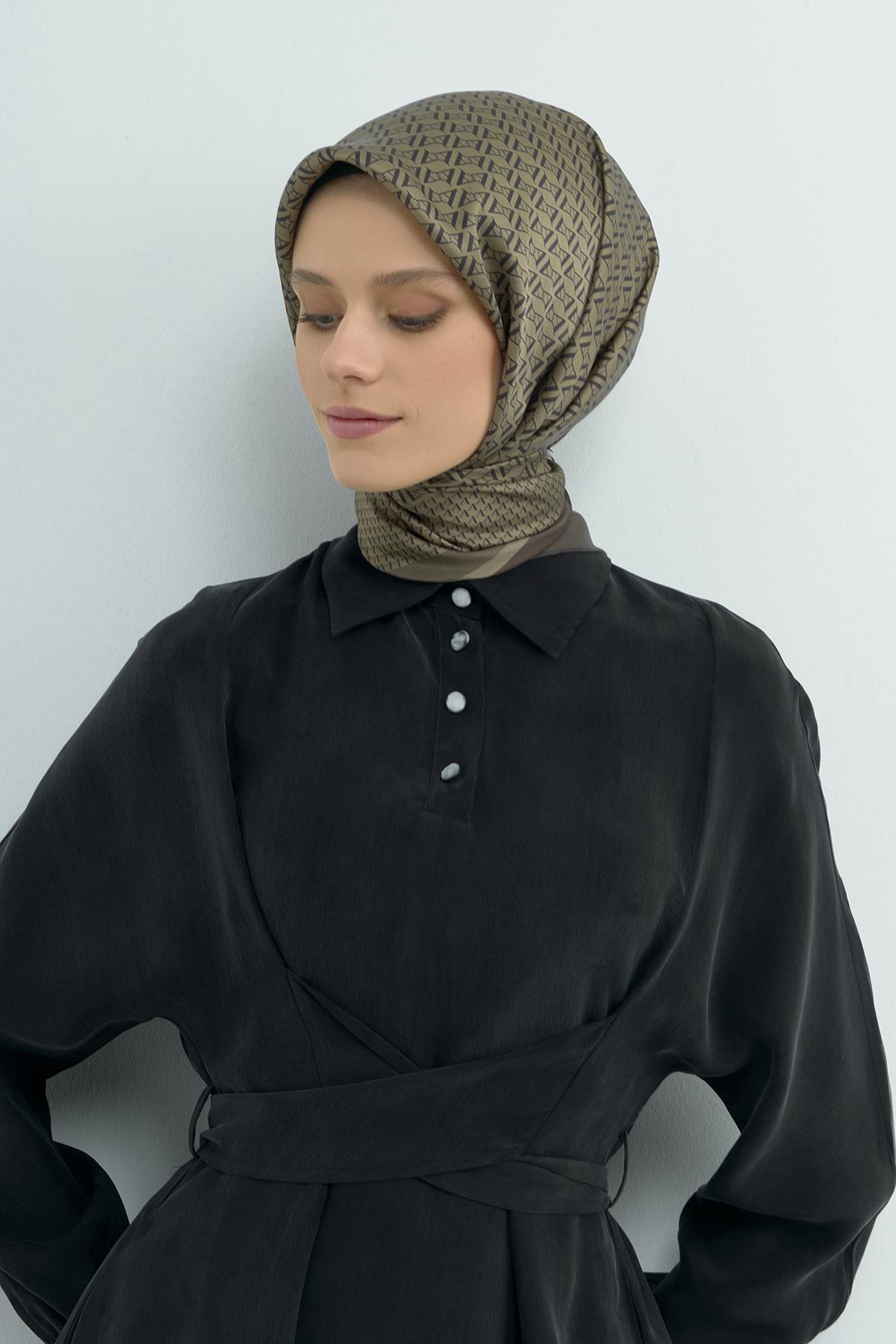 Armine Saten İpek Eşarp 9502D E26YA9502D01-55