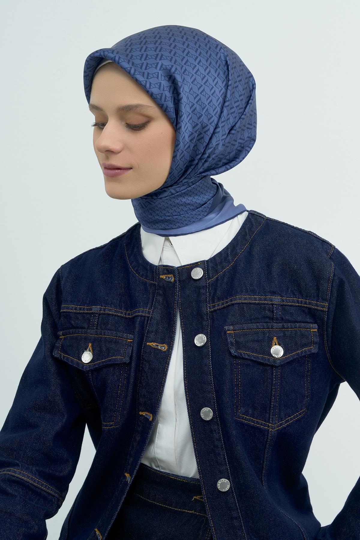 Armine Saten İpek Eşarp 9502D E26YA9502D01-08