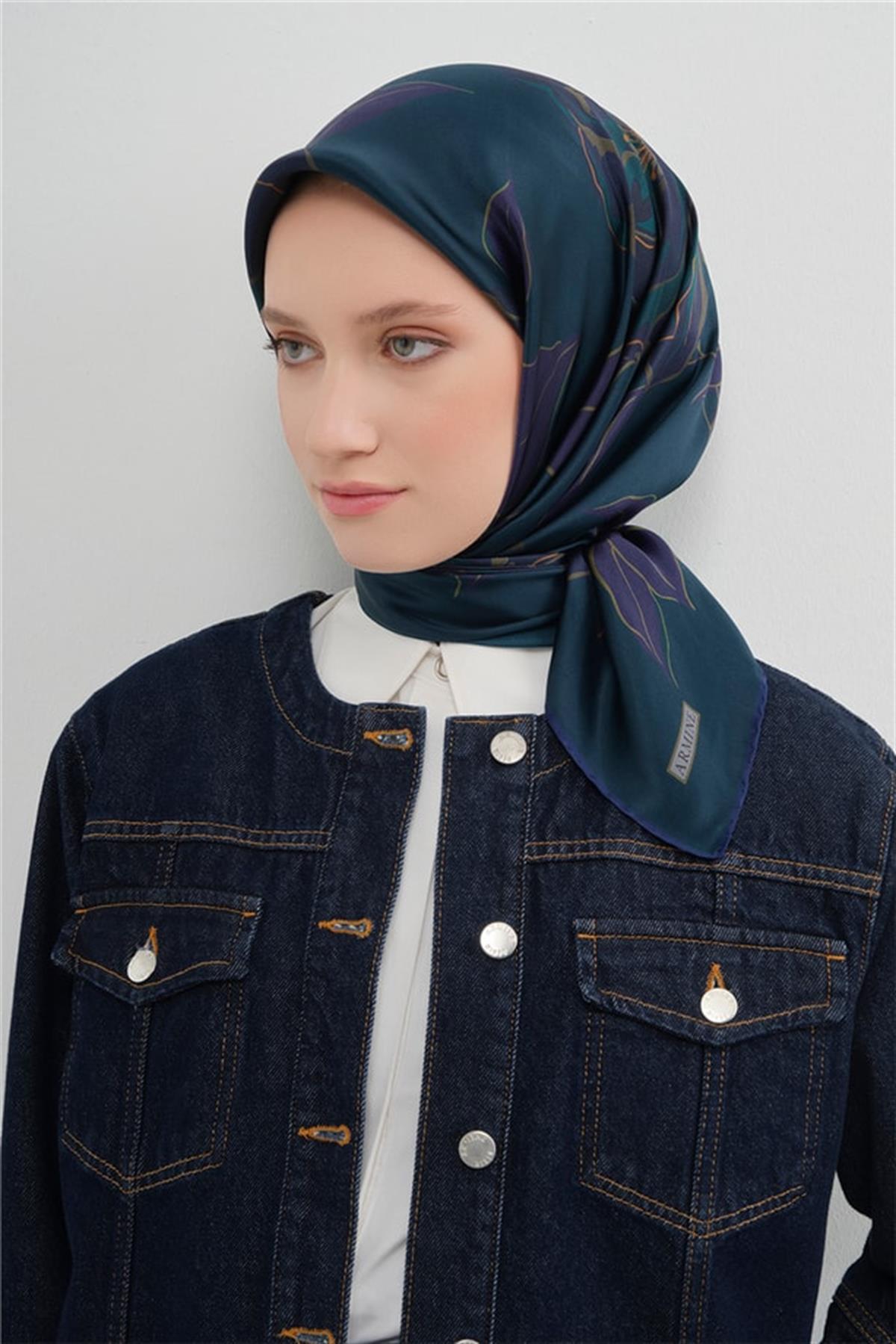 Armine Saten İpek Eşarp 9509D E26YA9509D01-50