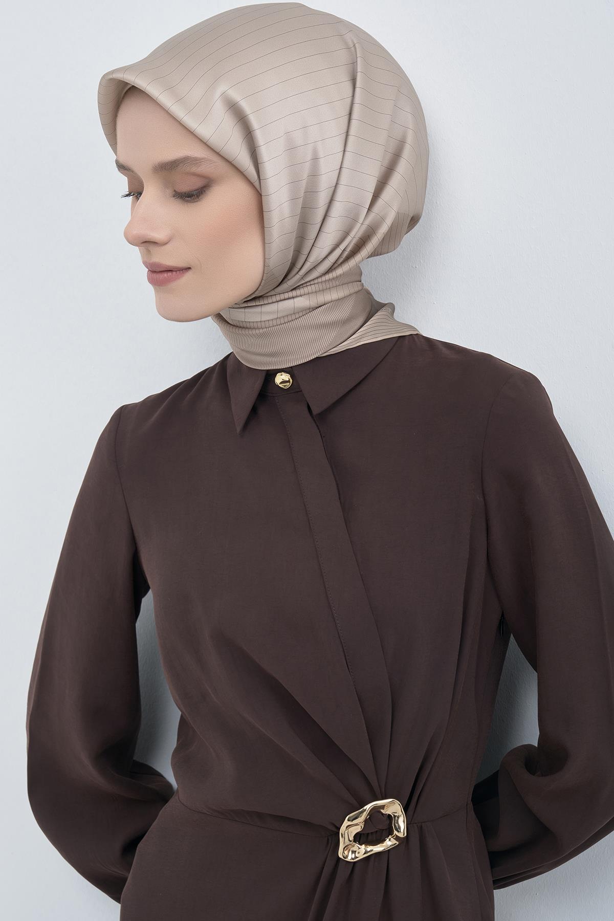 Armine Saten İpek Eşarp 9526D E26YA9526D01-82