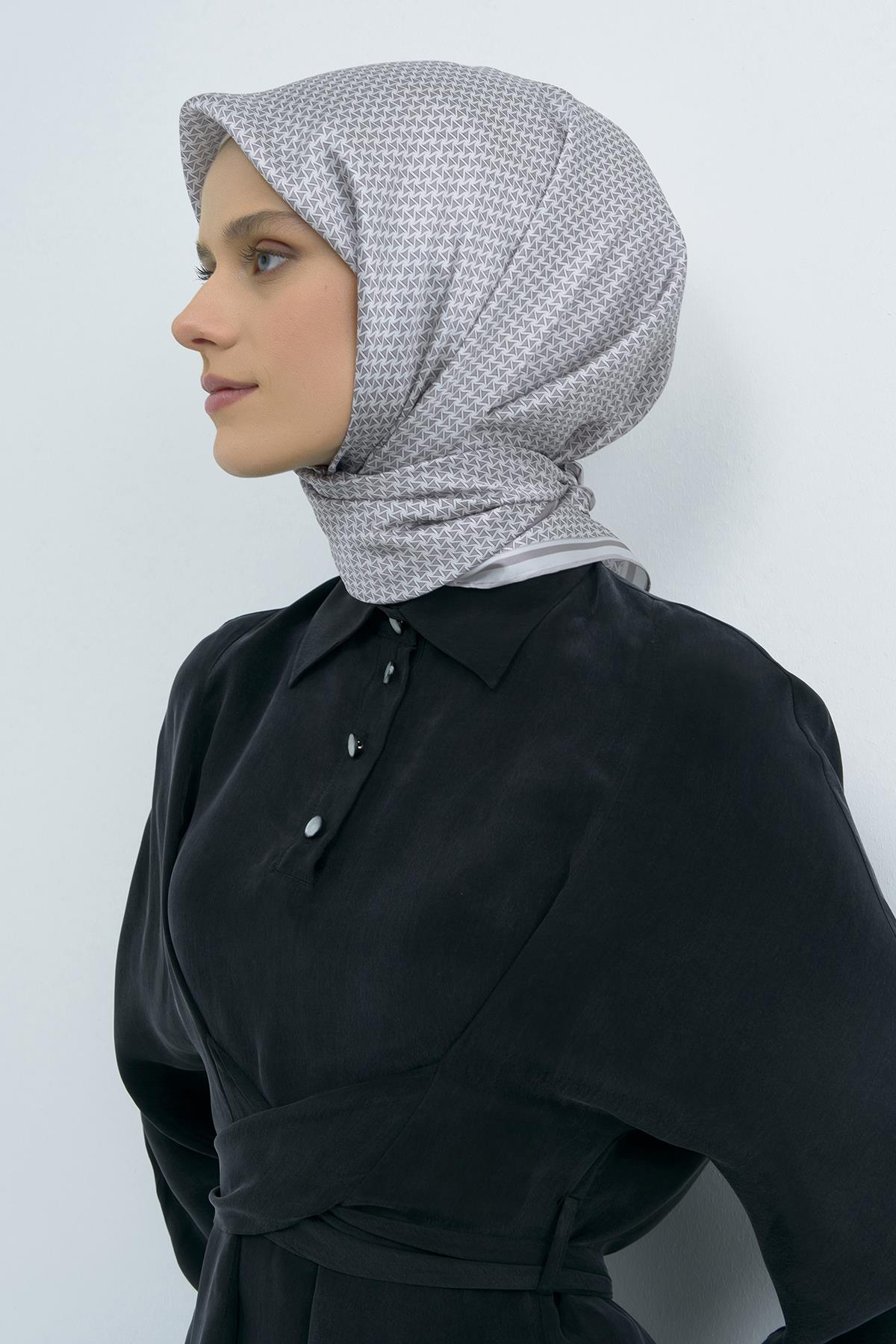 Armine Saten İpek Eşarp 9528D E26YA9528D01-83