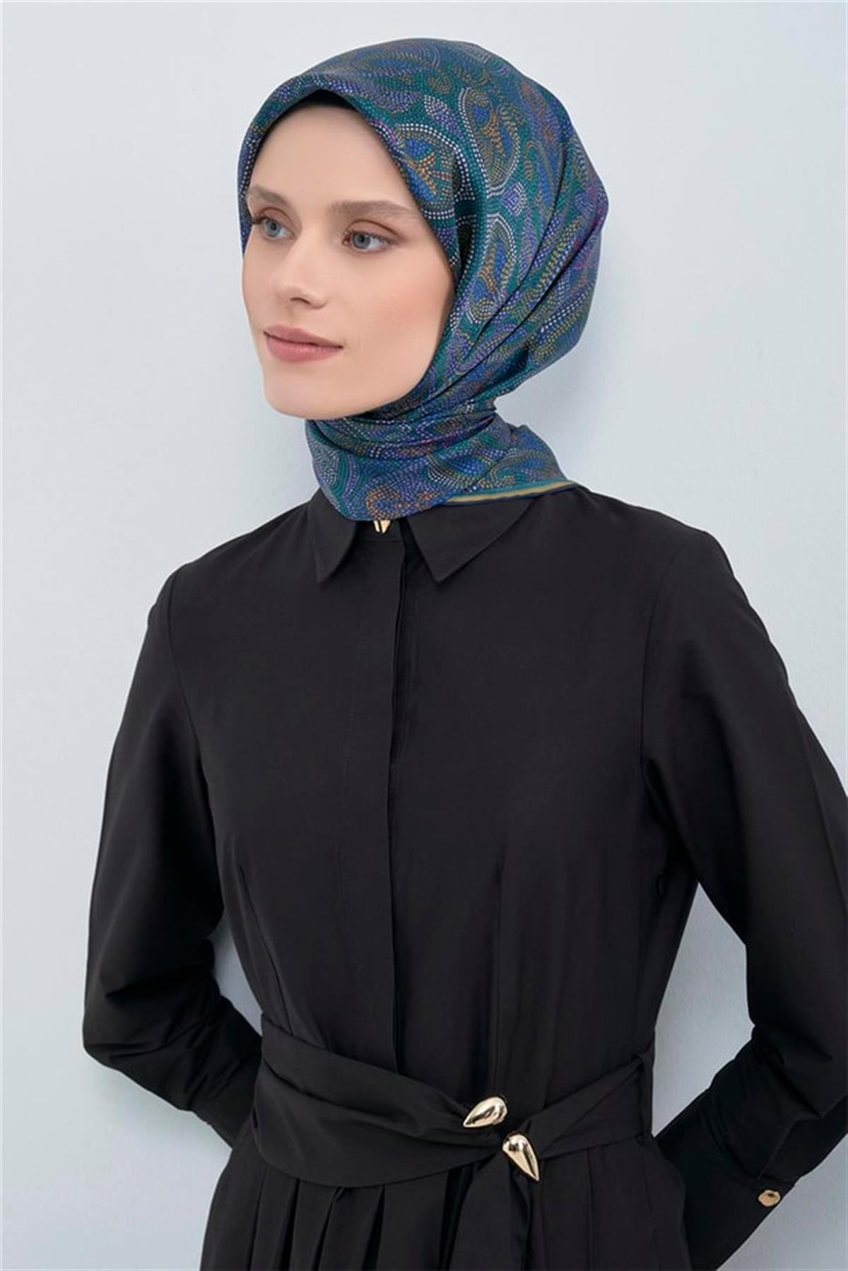 Armine Saten İpek Eşarp 9540D E26YA9540D01-80