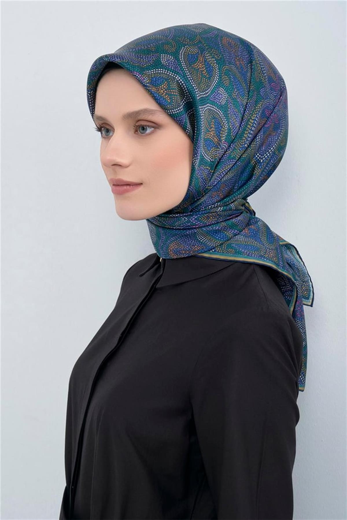 Armine Saten İpek Eşarp 9540D E26YA9540D01-80