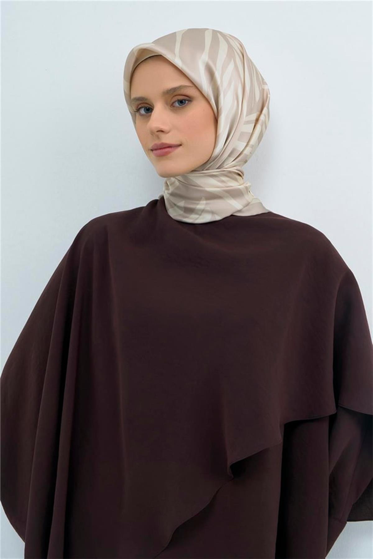 Armine Saten İpek Eşarp 9550D E26YA9550D01-35