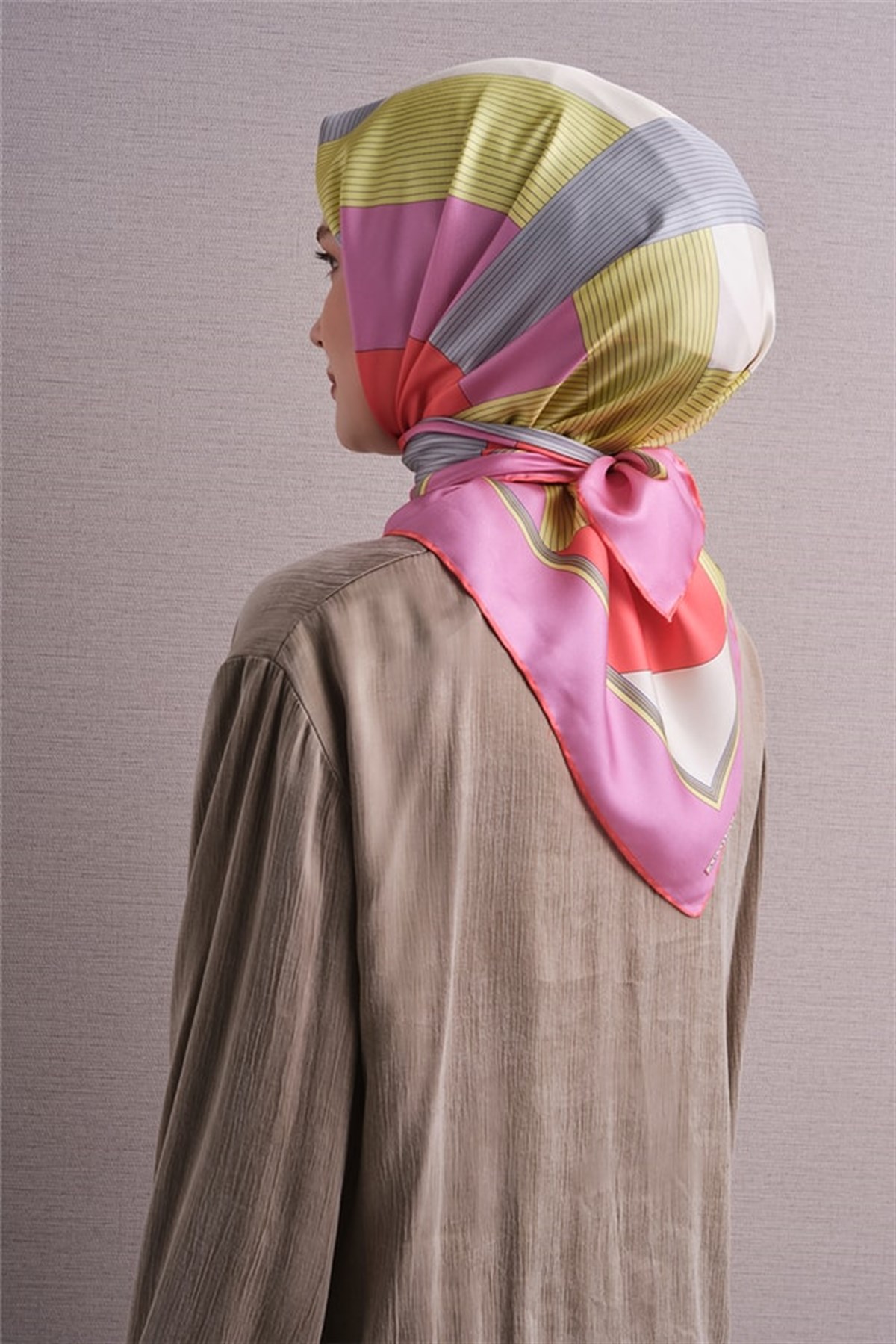 Armine Saten İpek Eşarp 9610D-88