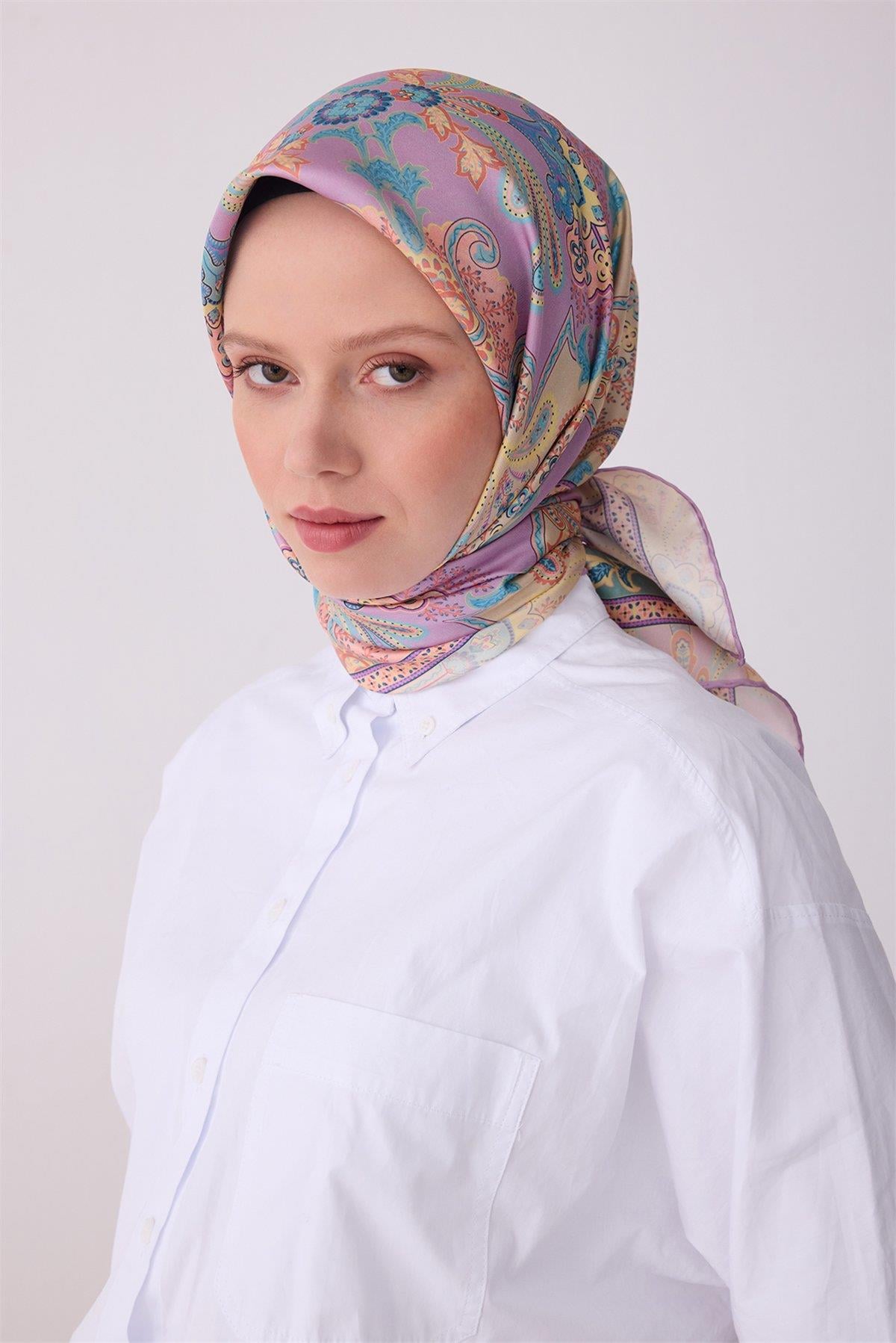 Belli Etnik Desen Tivil İpek Eşarp 4304D E26YA4304D01-80