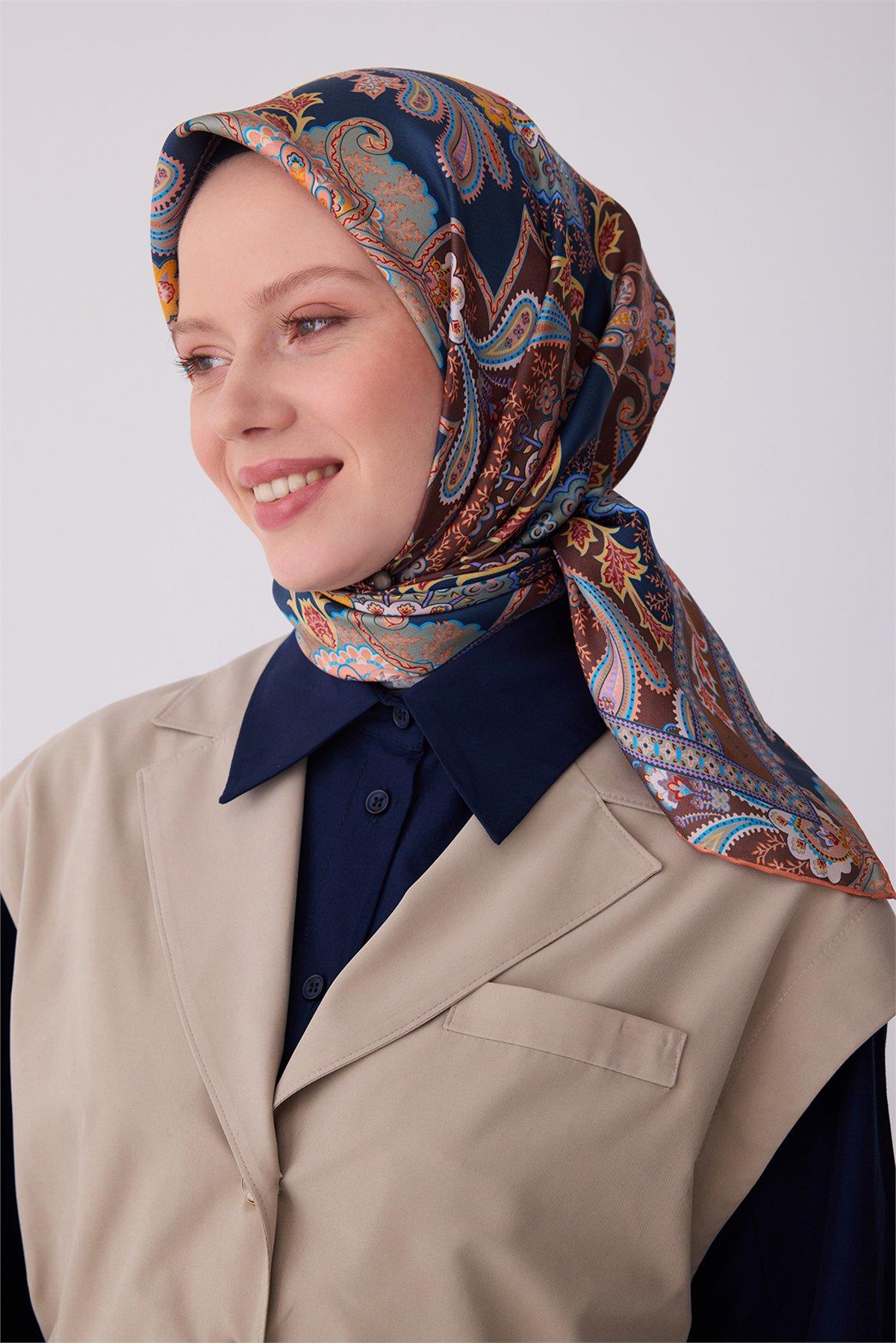 Belli Etnik Desen Tivil İpek Eşarp 4304D E26YA4304D01-31