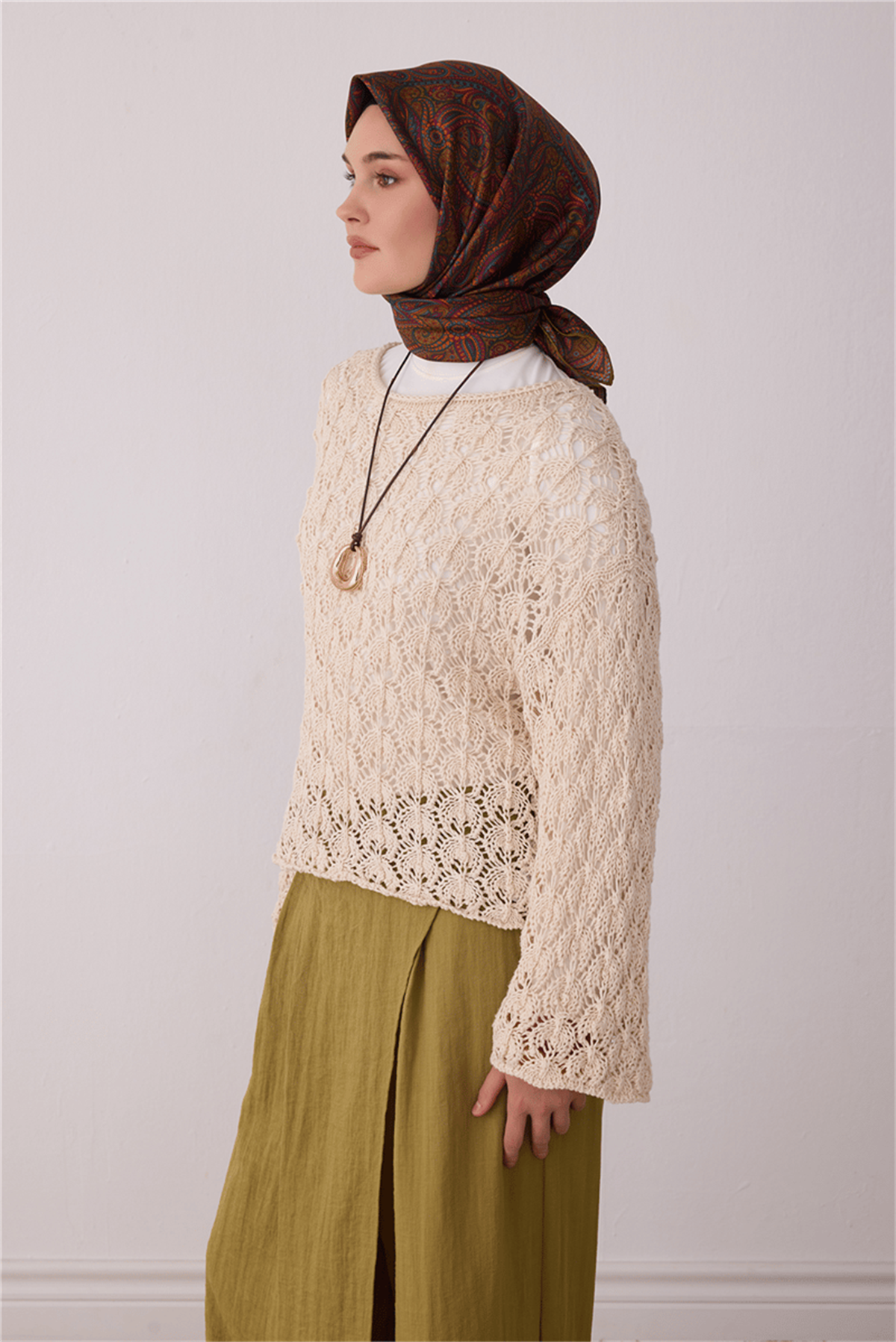 Belli Etnik Desen Tivil  İpek Eşarp E26KA4404D01-02