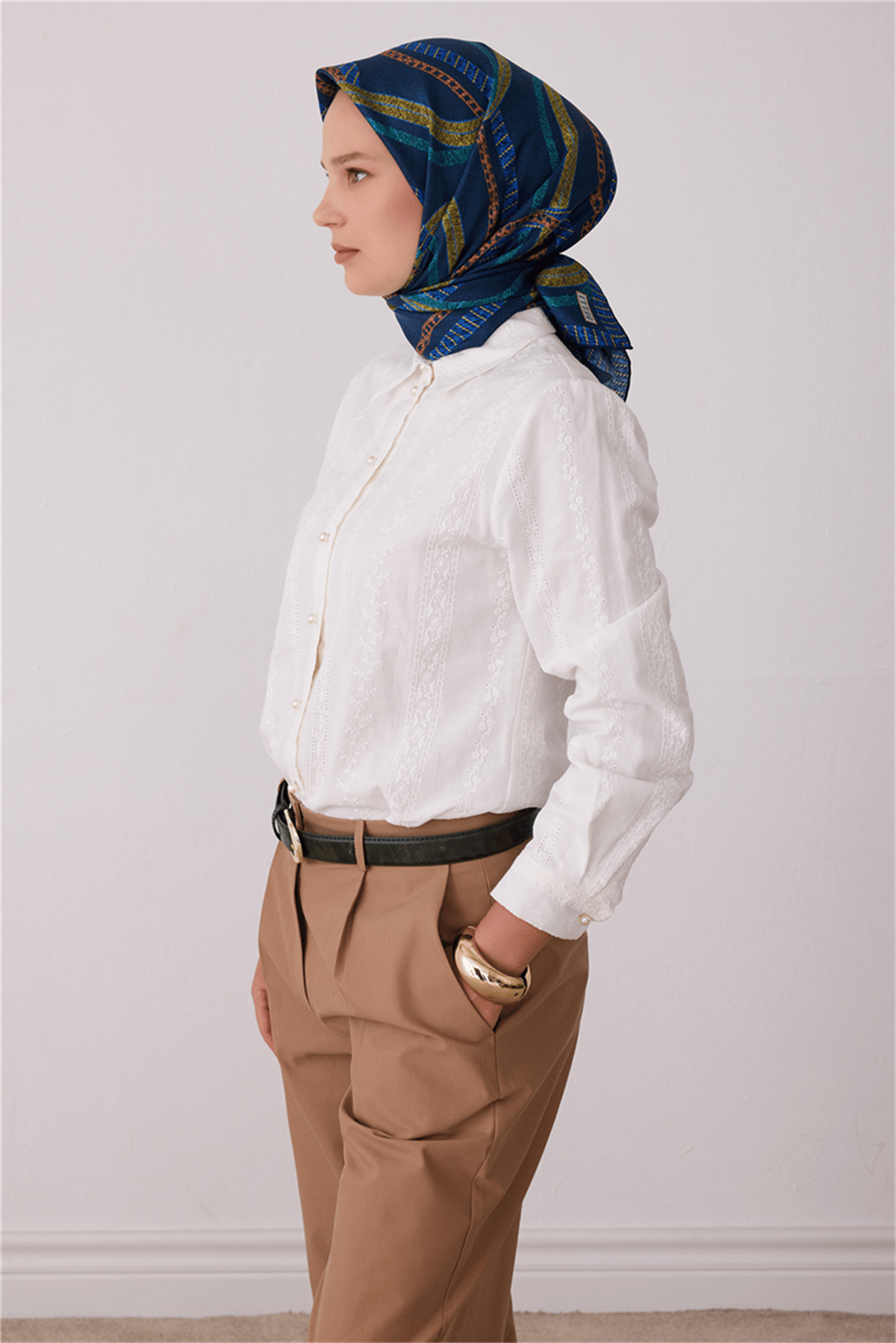 Belli Geometrik Desen Tivil İpek Eşarp E26KA4424D01-33