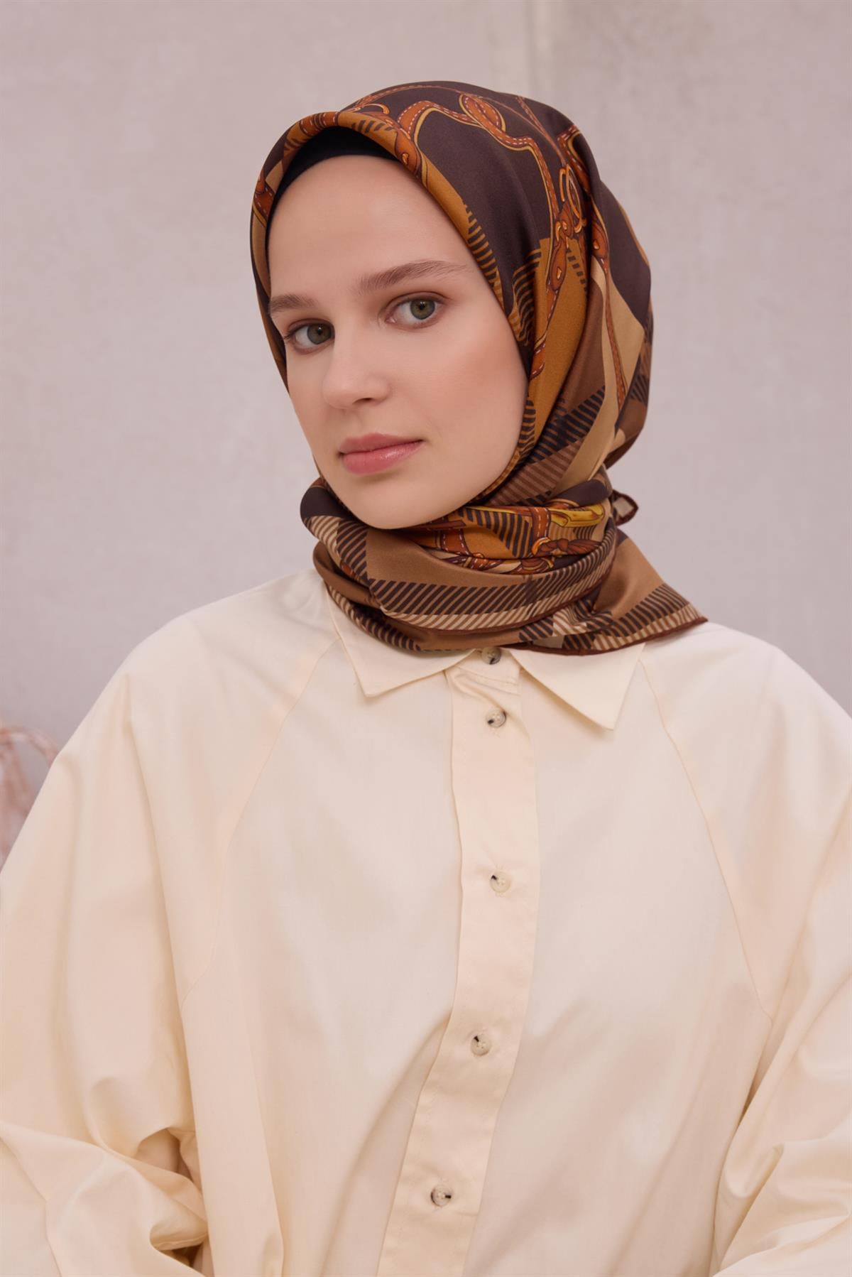 Belli Tivil İpek  Eşarp 4206D-02