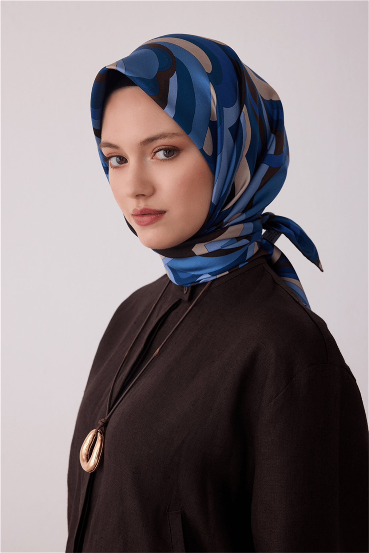 Belli Tivil İpek Eşarp 4414D E26KA4414D01-83