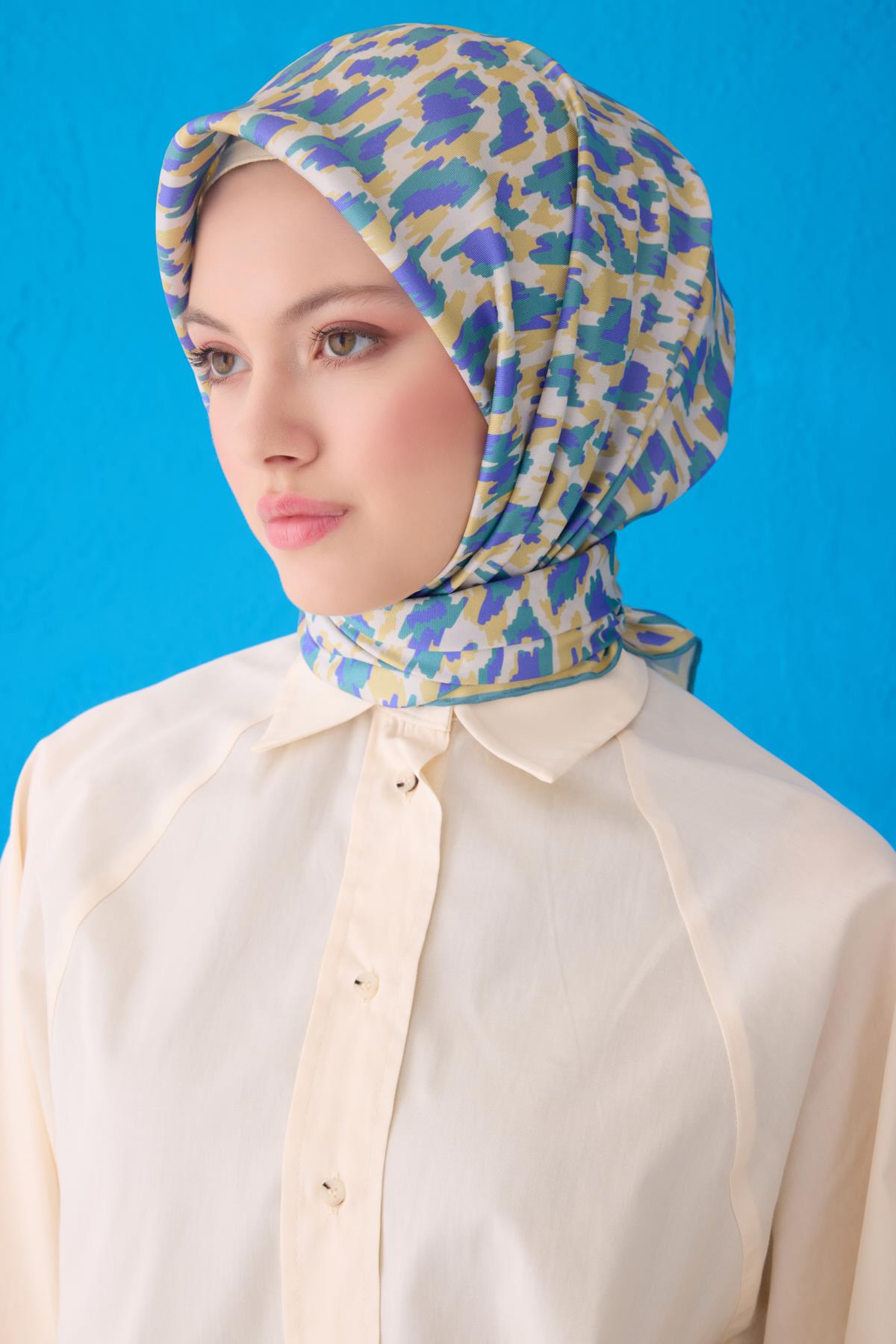 Belli Tivil İpek Eşarp E25YA4103D01-54