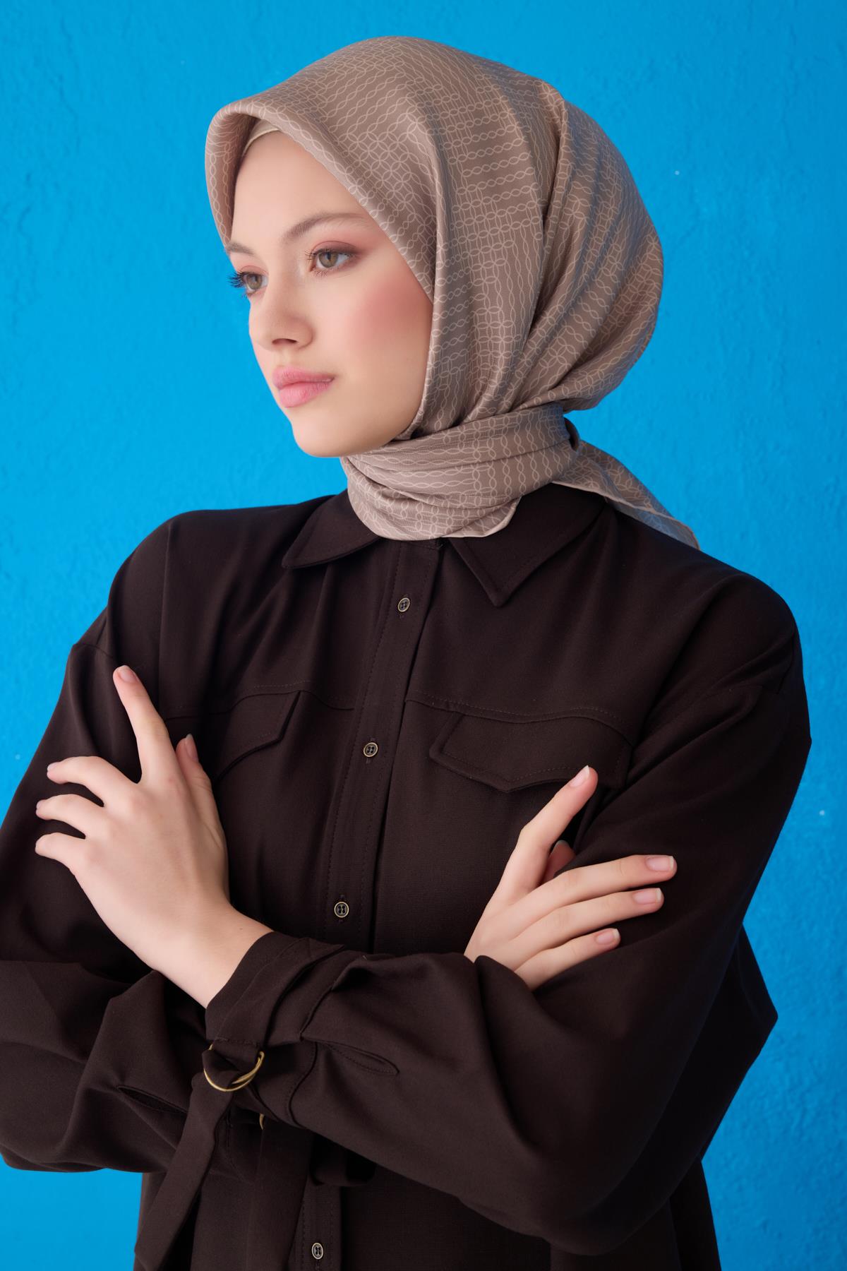 Belli Tivil İpek Eşarp E25YA4104D01-64