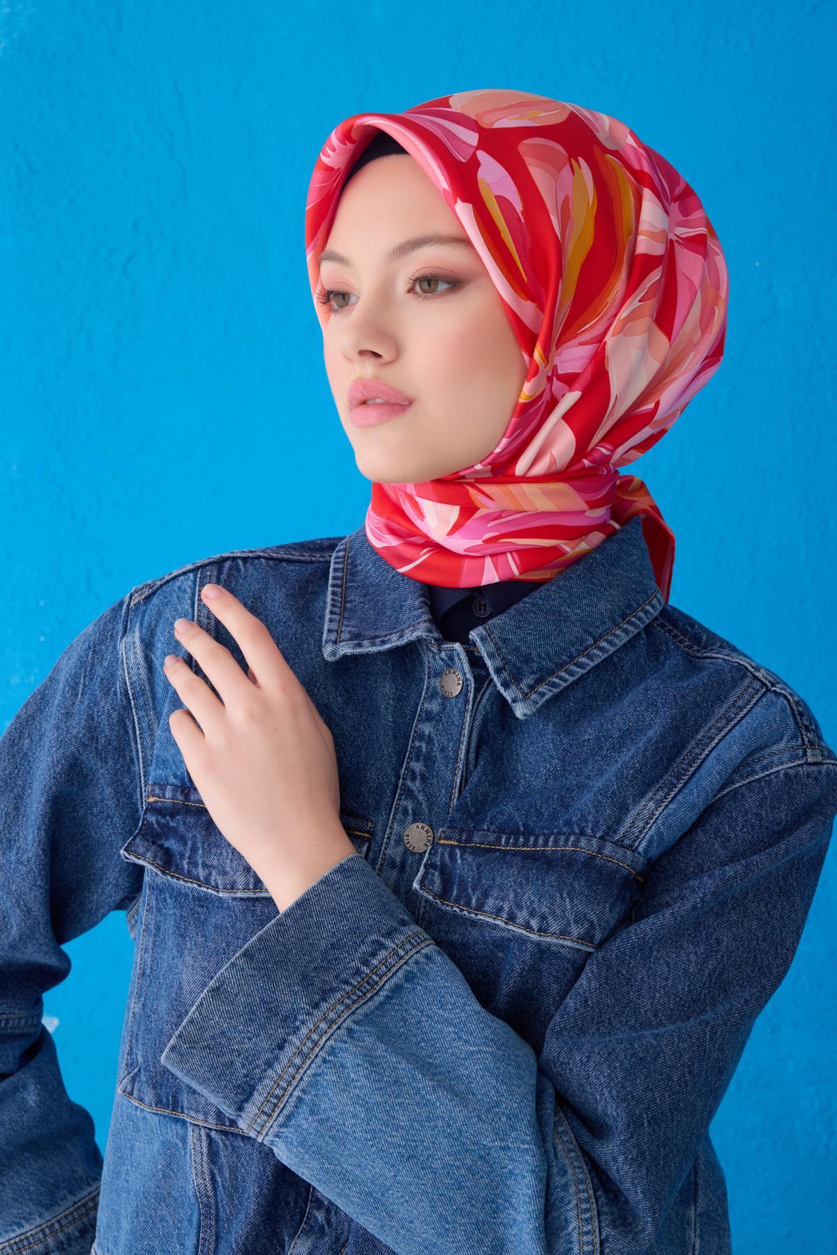 Belli Tivil İpek Eşarp E25YA4107D01-80