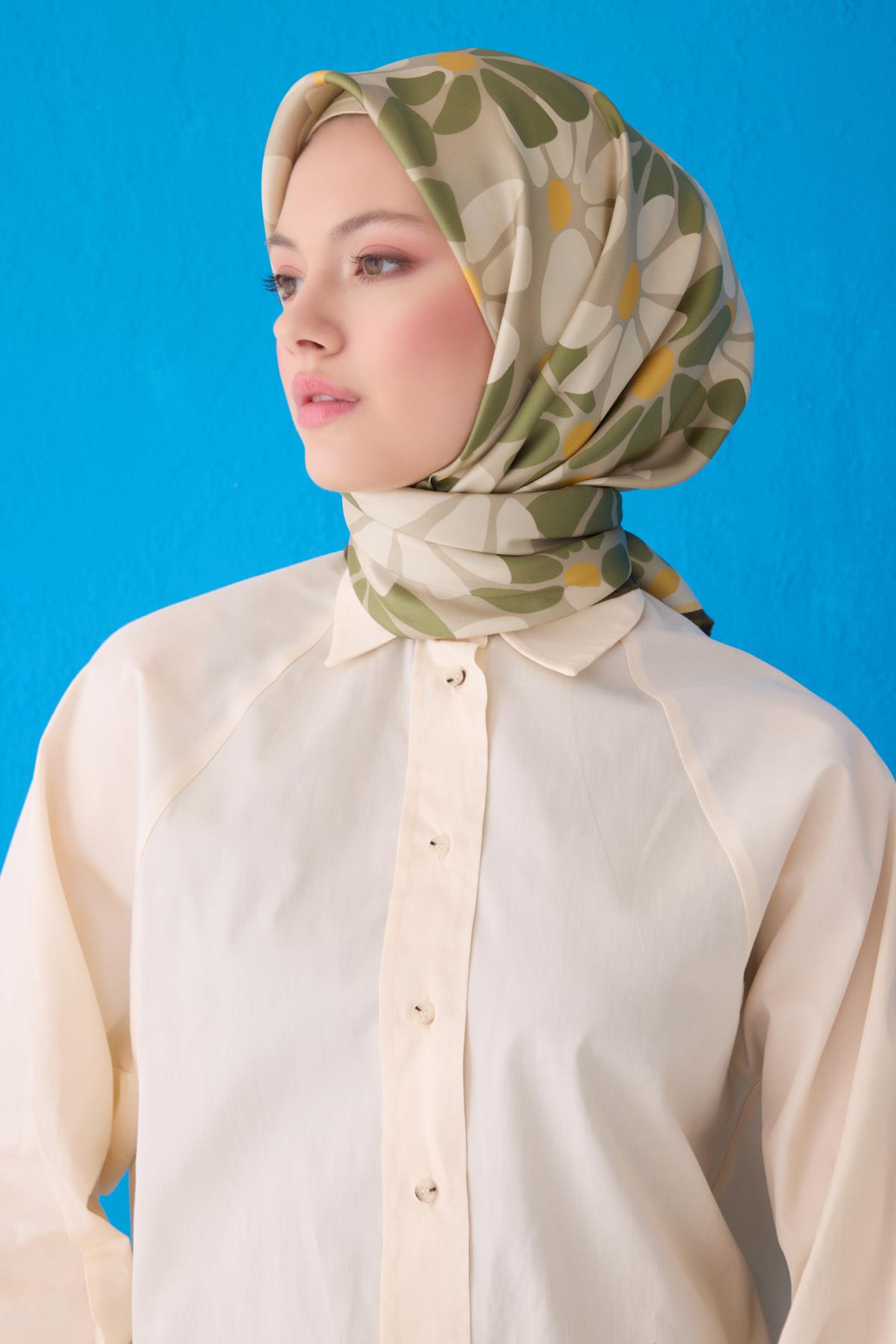 Belli Tivil İpek Eşarp E25YA4116D01-32