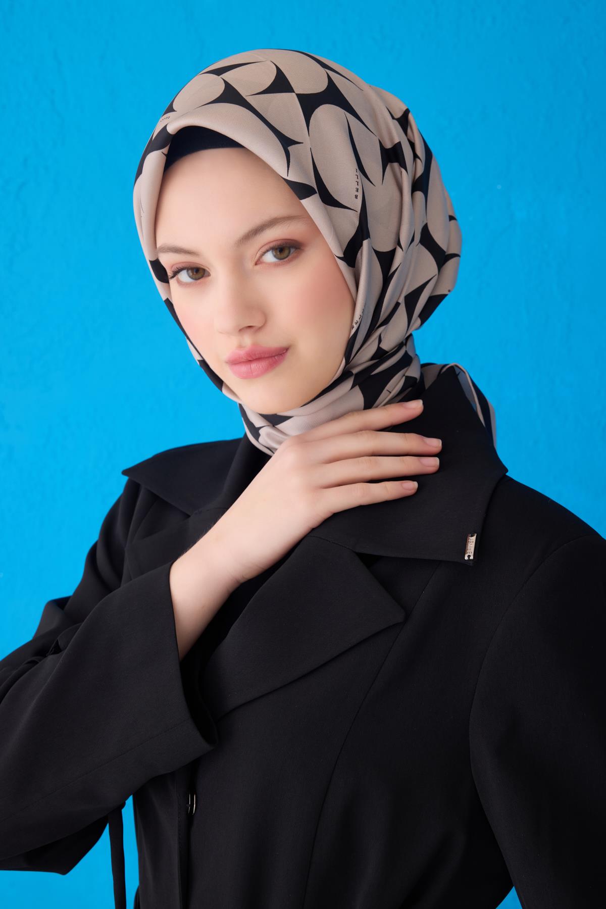 Belli Tivil İpek Eşarp E25YA4117D01-84