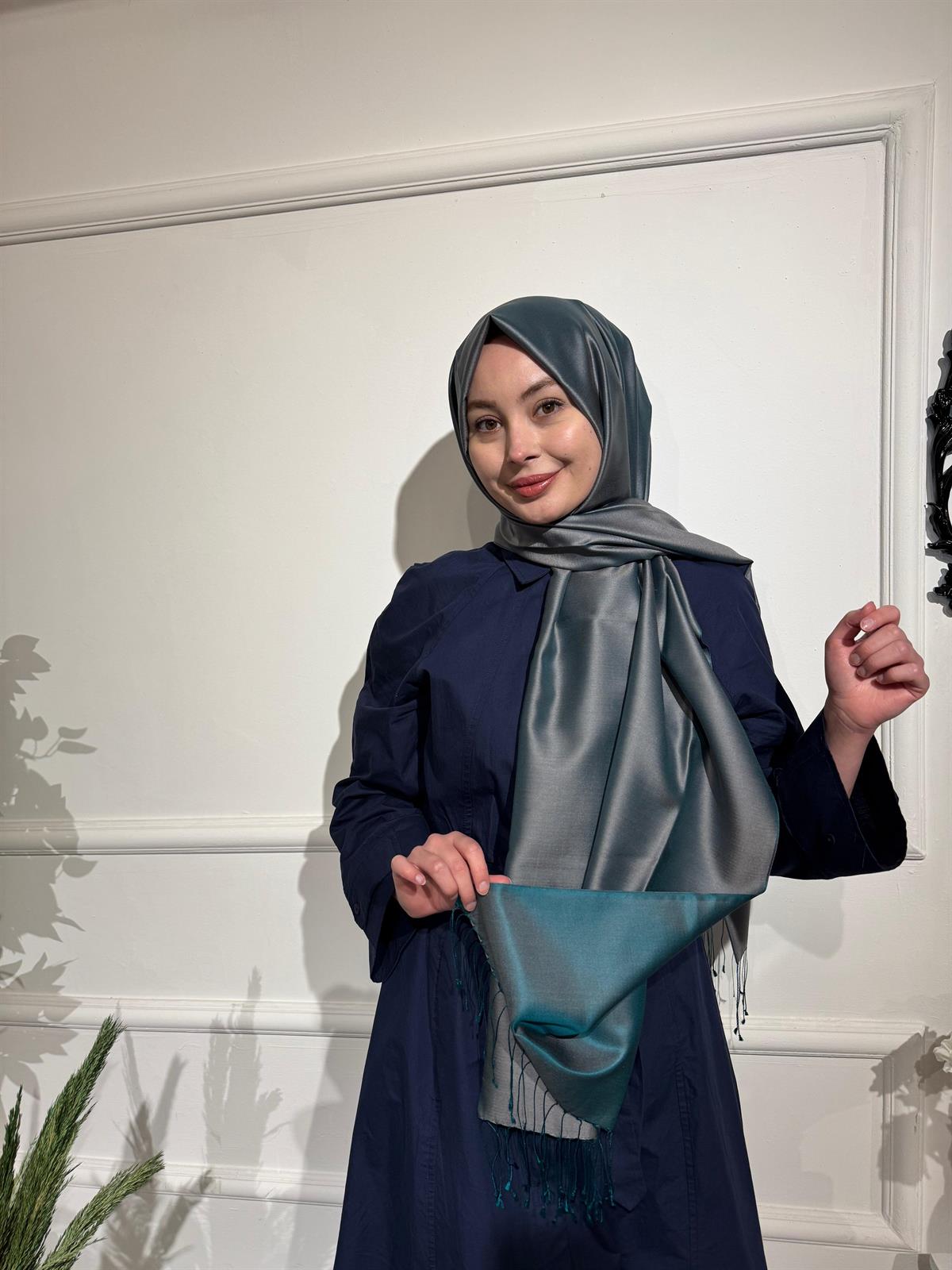 İpekevi Çift Taraflı Düz Renk İpek Şal 00927-Kireç Taşı