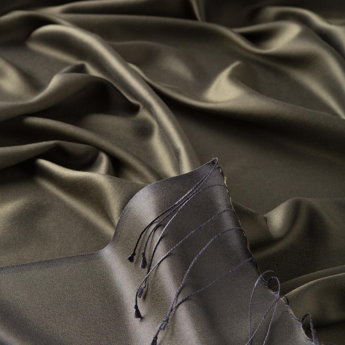 İpekevi Çift Taraflı Düz Renk İpek Şal 00927-Ceviz Yeşili