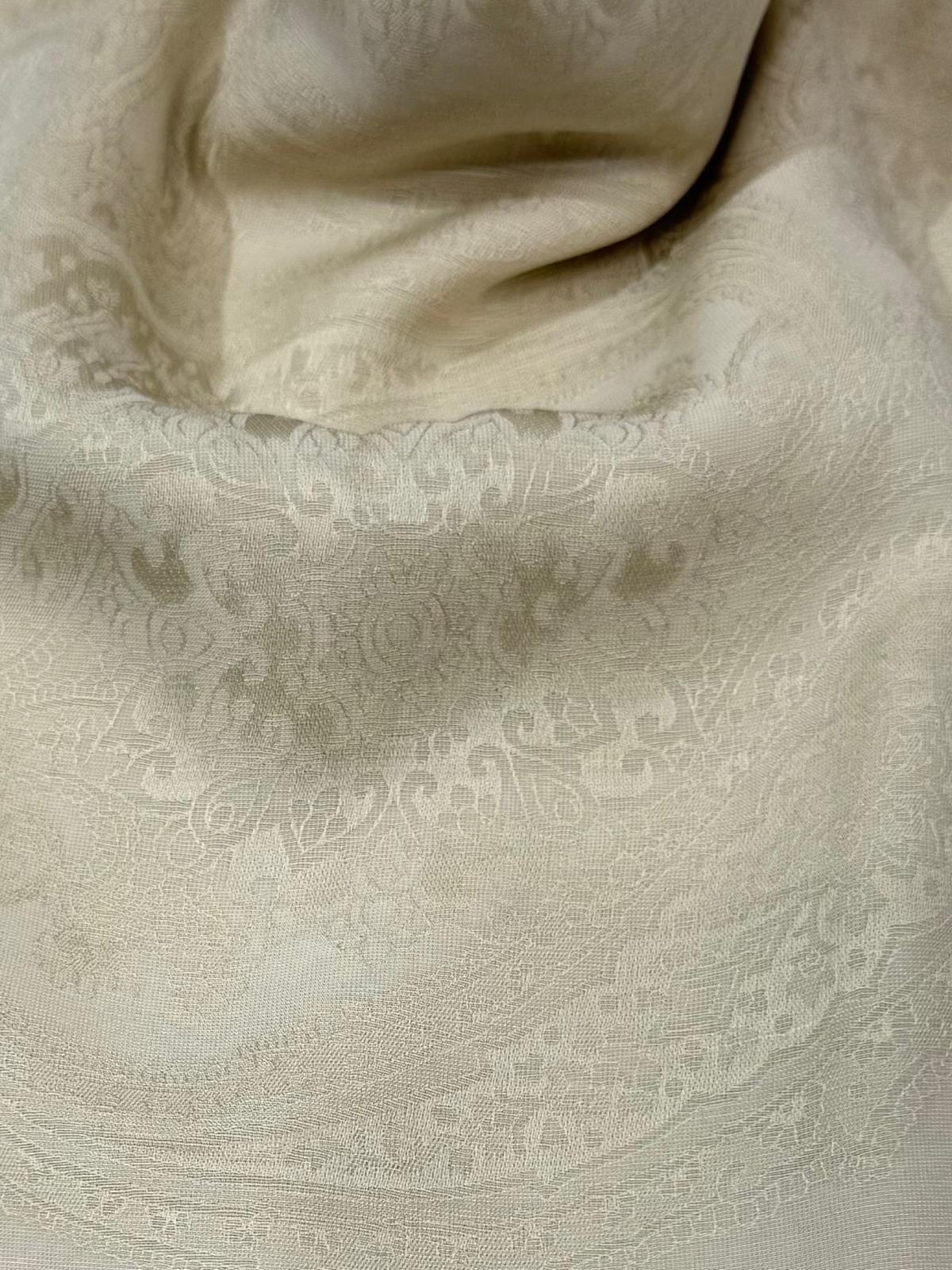 İpekevi Dört Mevsim Etnik Desenli Monogram Jakar Şal 04472-Krem