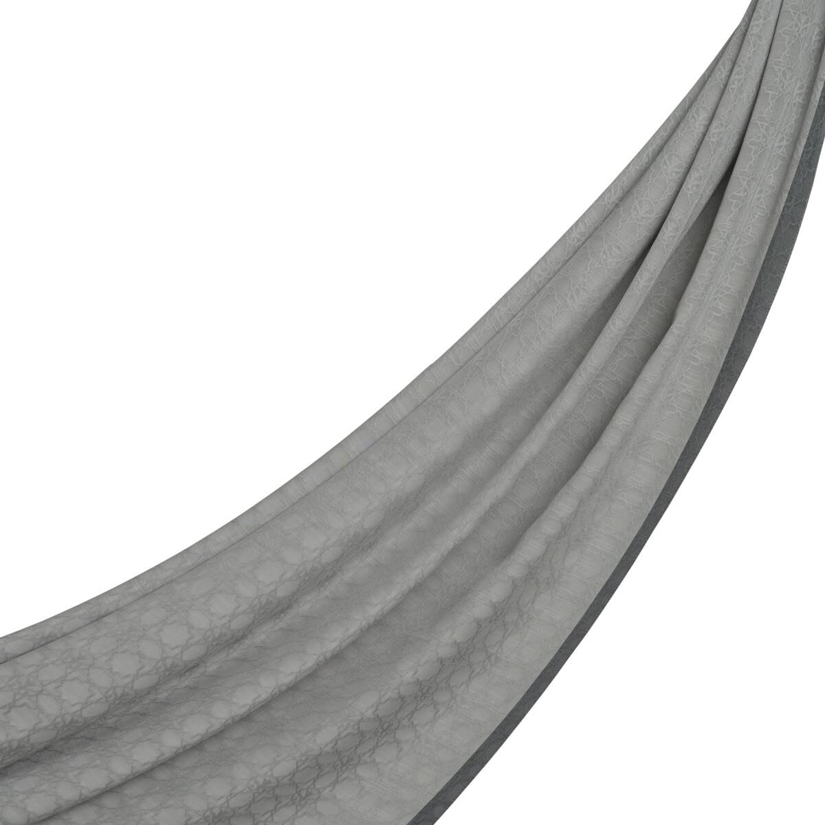 İpekevi Dört Mevsim Monogram Desen Şal 04356-Buz Beyazı