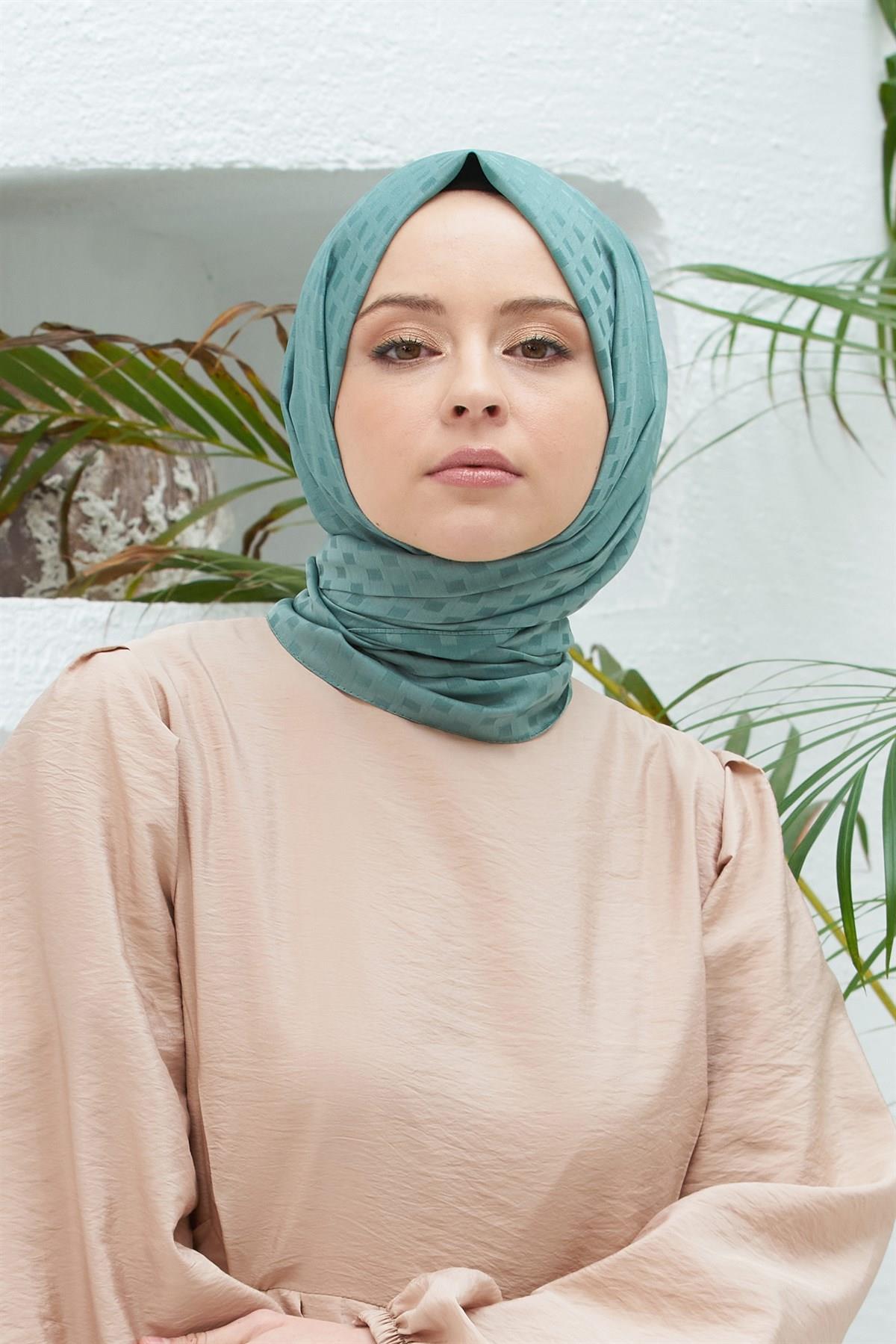 Rıchard Şal 2062-Çağla