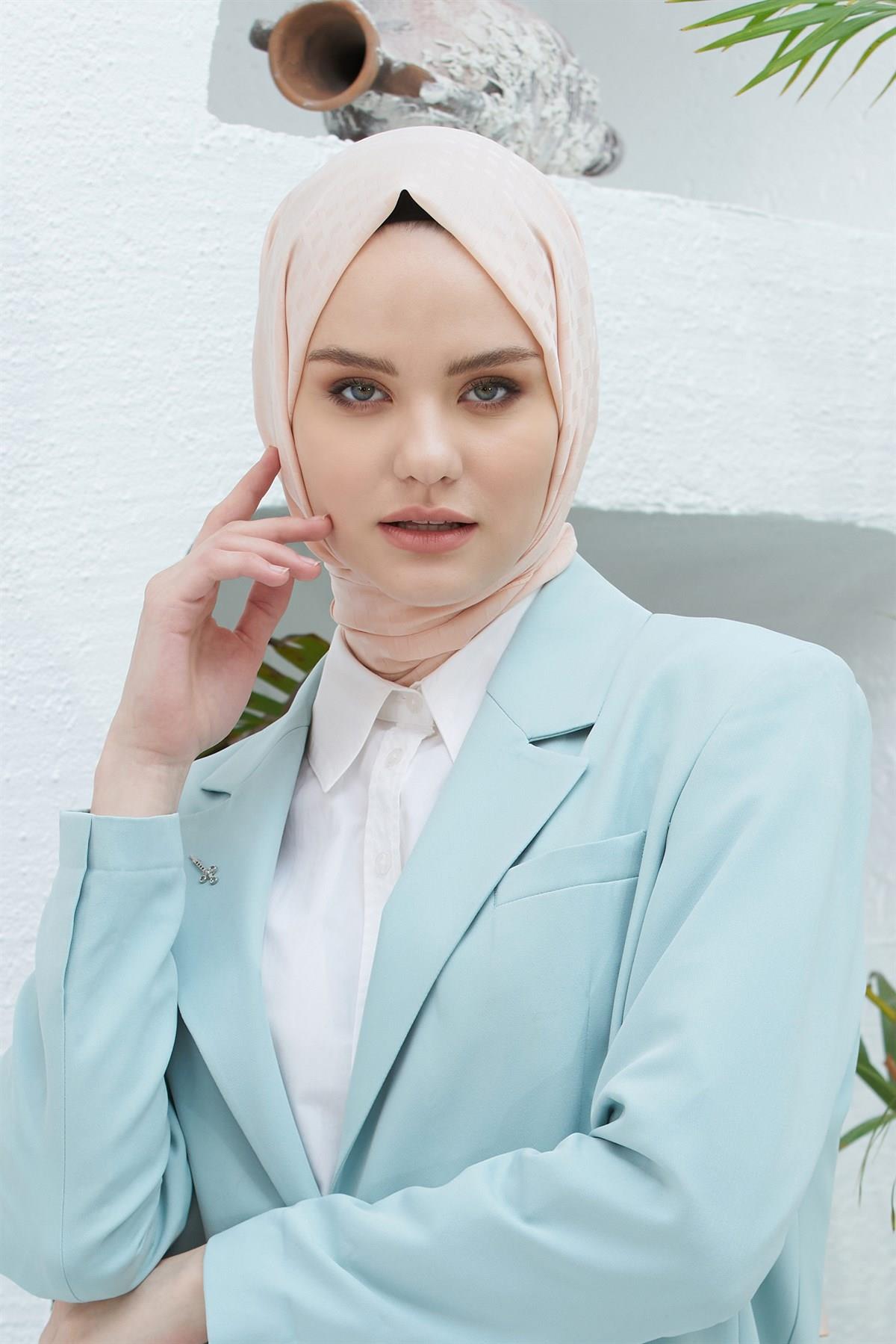 Rıchard Şal 2062-Somon