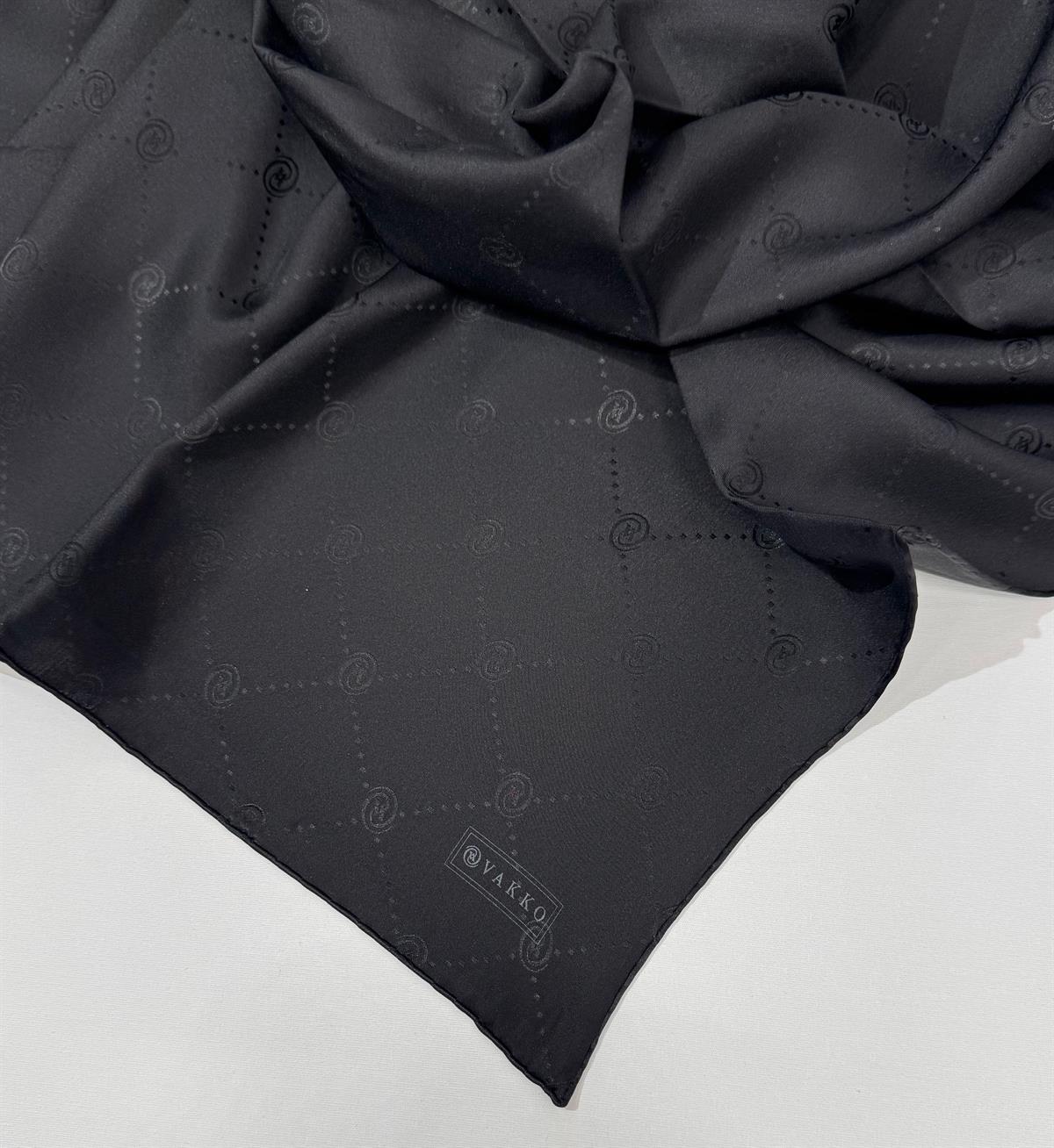 Vakko Monogram Jakar İpek  Eşarp 41549-Siyah