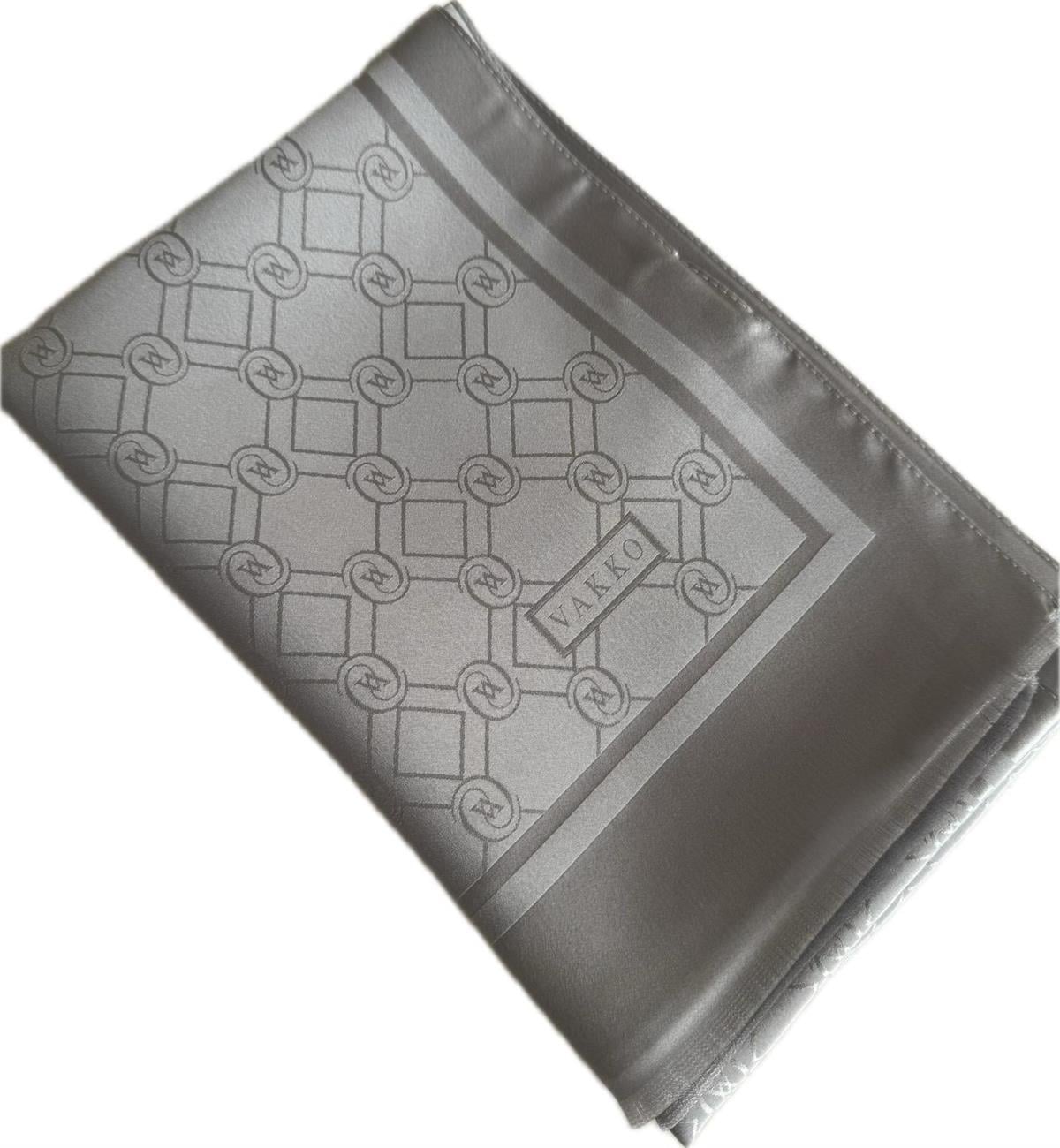 Vakko Özel Seri Monogram Jakarlı Şal 40830-Açık Gri