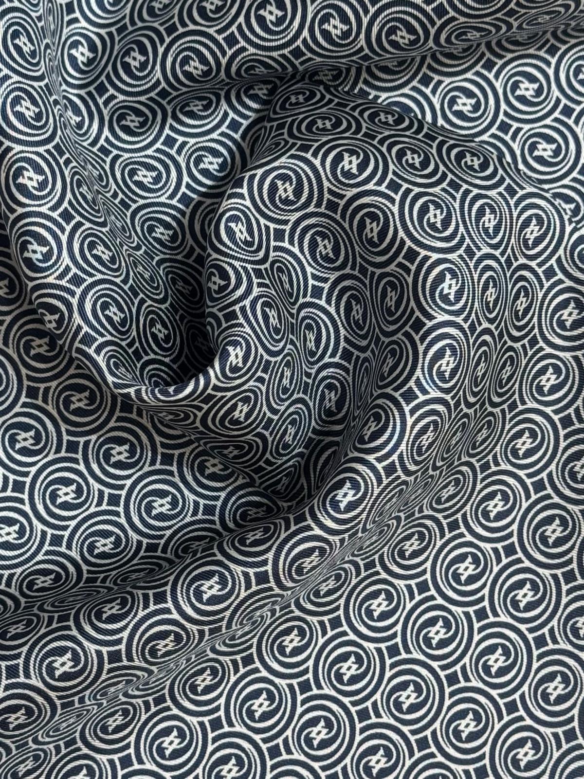 Vakko Tivil Monogram İpek Eşarp 41408-Lacivert Ekru