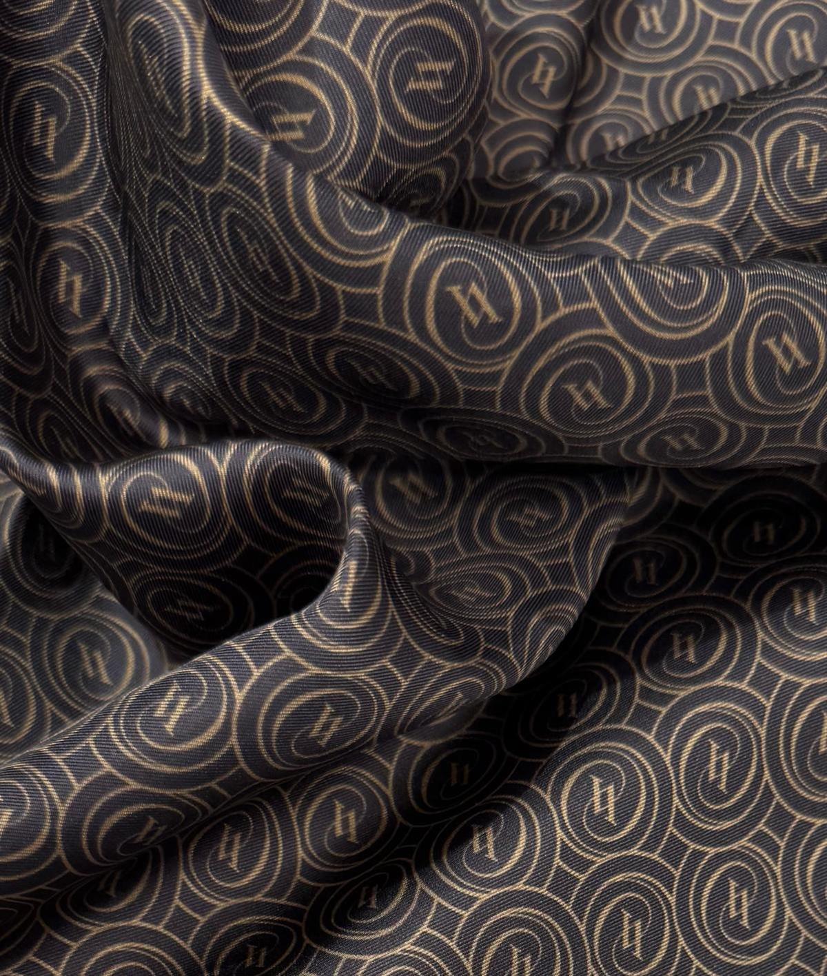 Vakko Tivil Monogram İpek Eşarp 41408-Koyu Kahve Camel