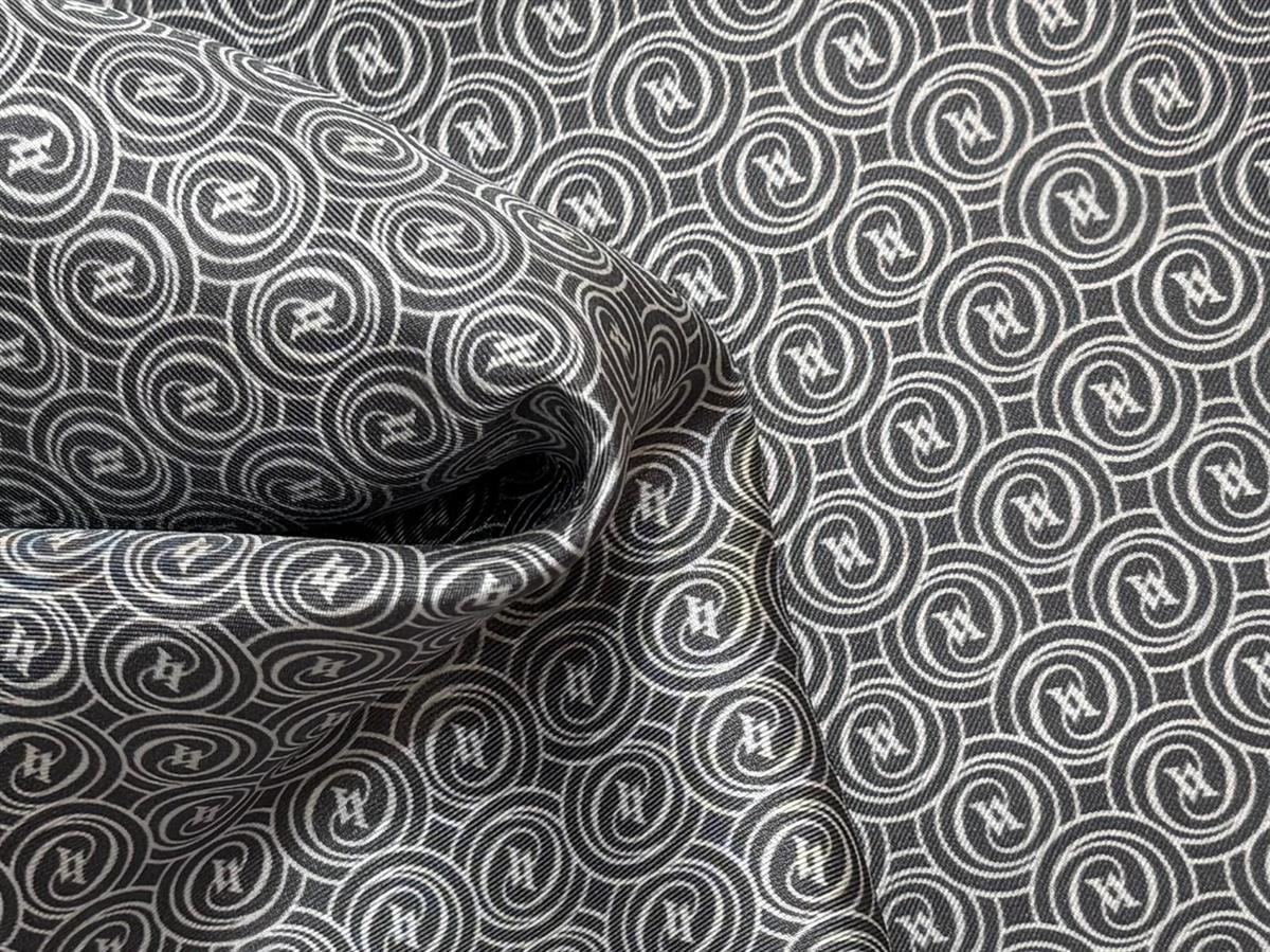 Vakko Tivil Monogram İpek Şal 41407-Gri Ekru