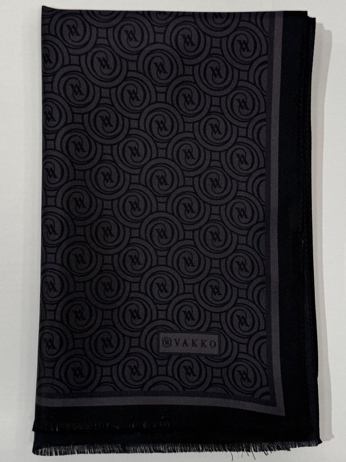 Vakko Tivil Monogram İpek Şal 41407-Siyah