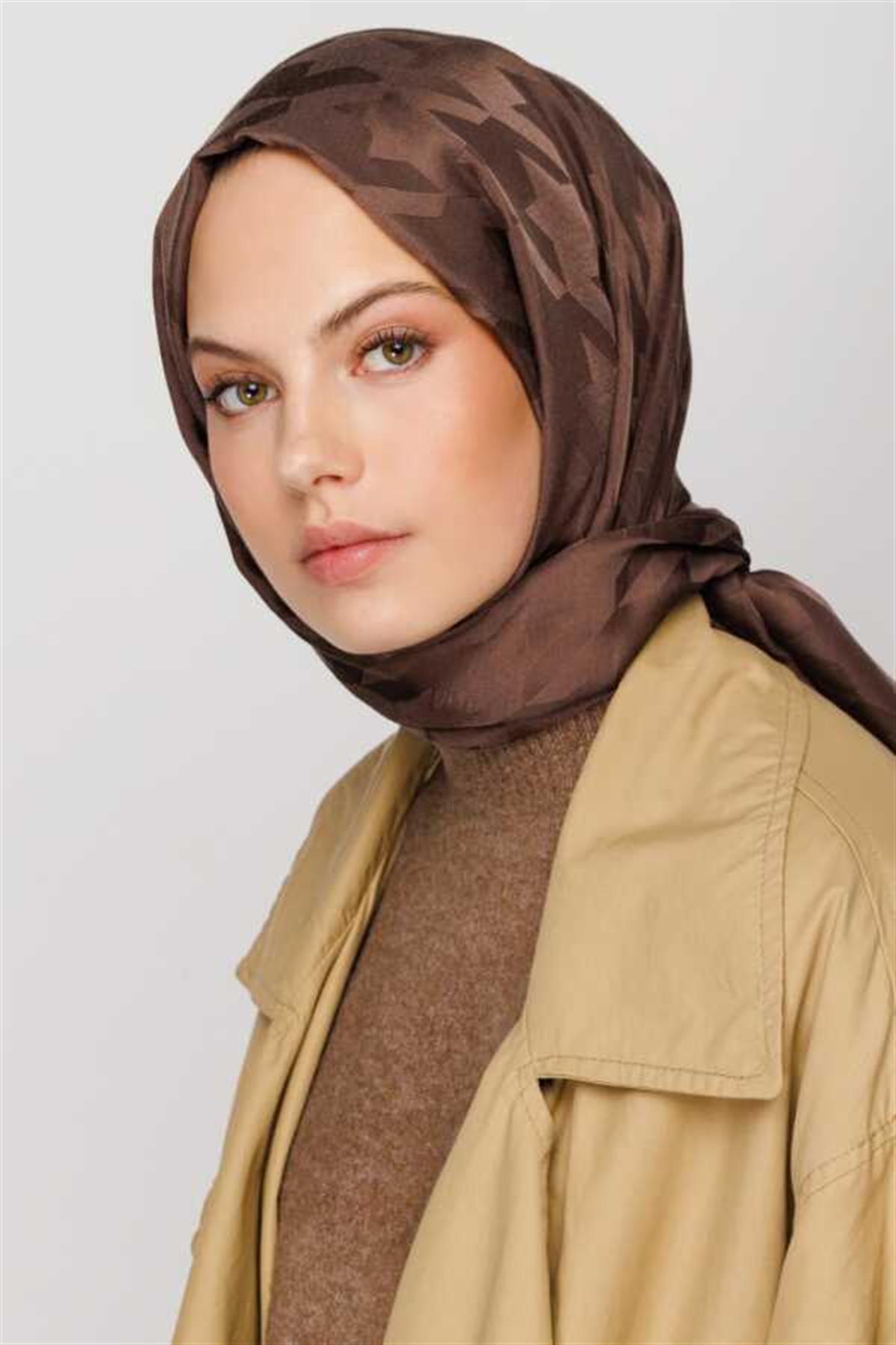 Valor Scarf  Kazayağı Desenli İpeksi Jakarlı Şal 06112024-Bademi