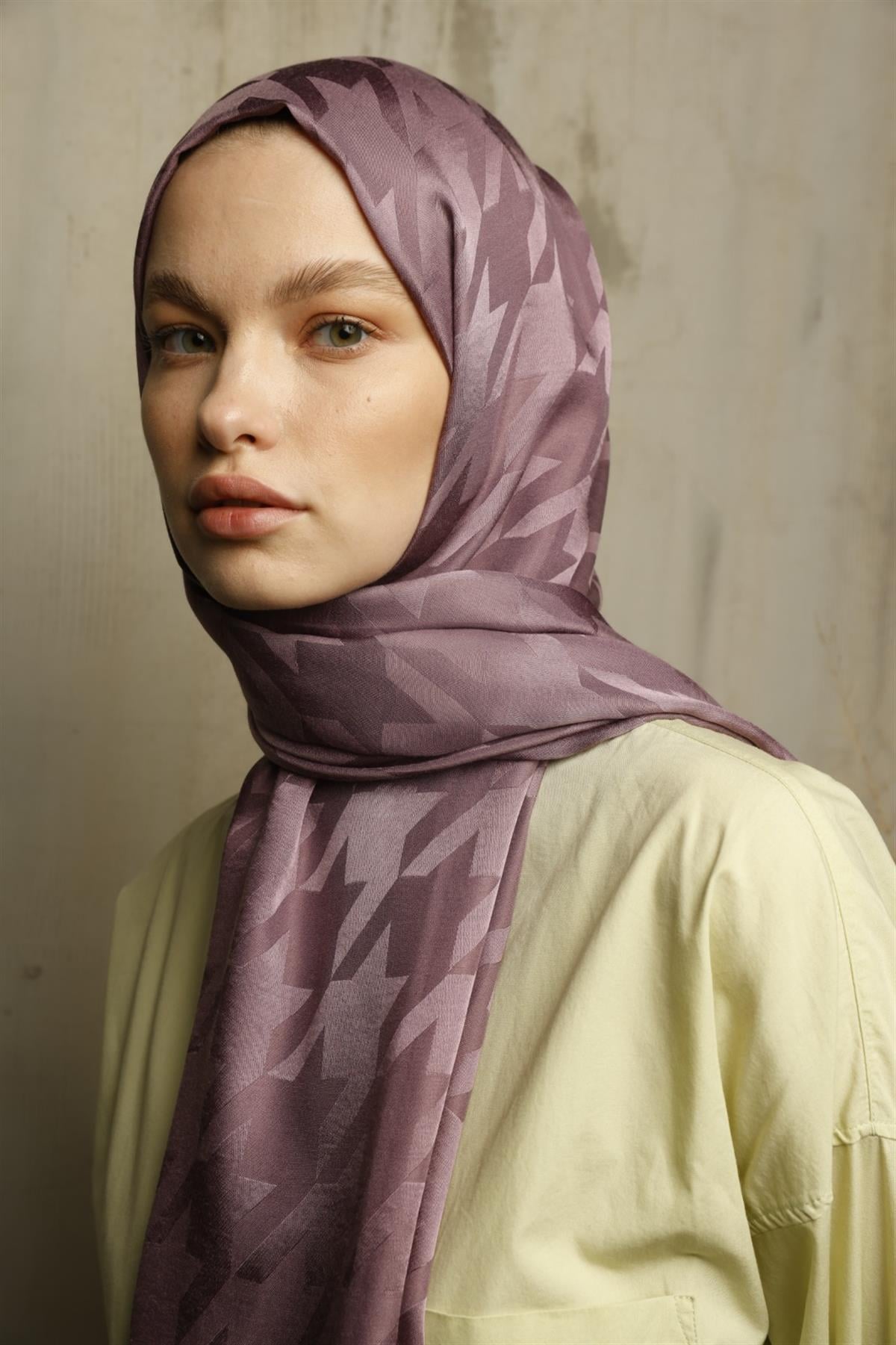 Valor Scarf  Kazayağı Desenli İpeksi Jakarlı Şal 06112024-Tozlu Eflatun