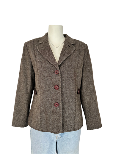 KAHVERENGİ BALIKSIRTI DOKULU BLAZER CEKET