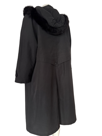 SİYAH KAPÜŞONLU TRENÇKOT