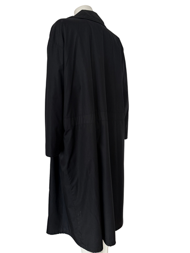 SİYAH RENKLİ TRENÇKOT