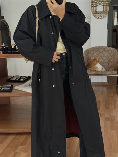 SİYAH RENKLİ TRENÇKOT