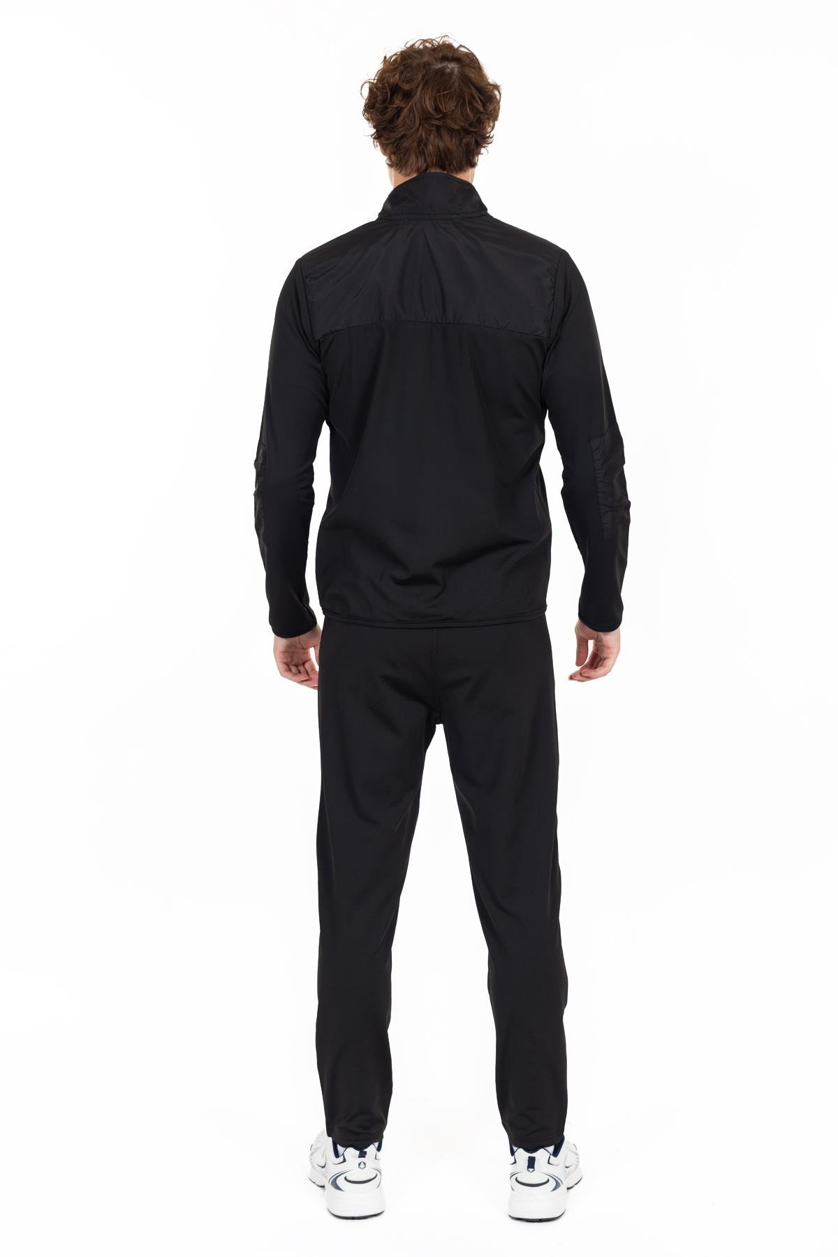 AKN EŞOFMAN TAKIM-SİYAH