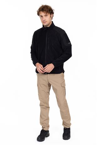 AKN 02 Polar Mont-Siyah