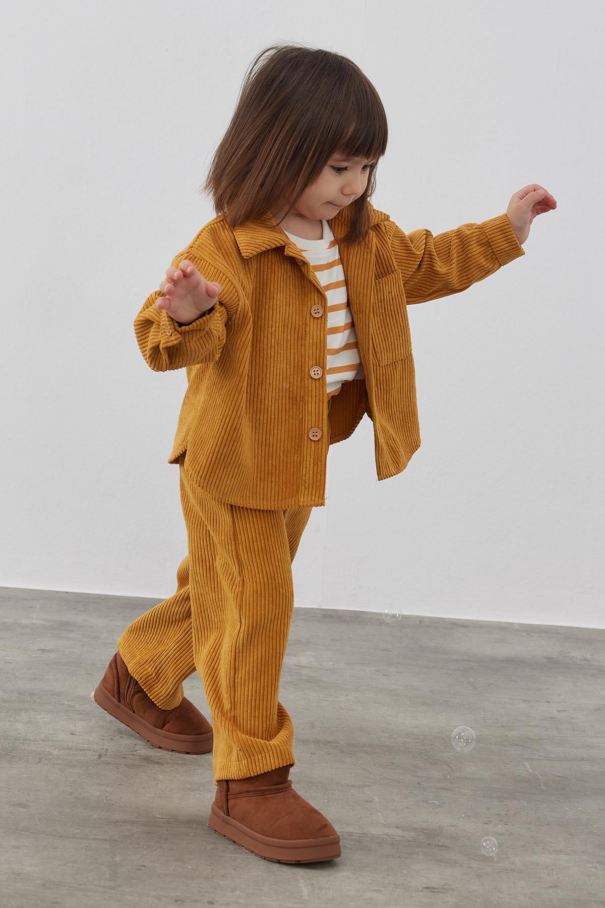 Hardal Kadife Oversize Ceket Takım