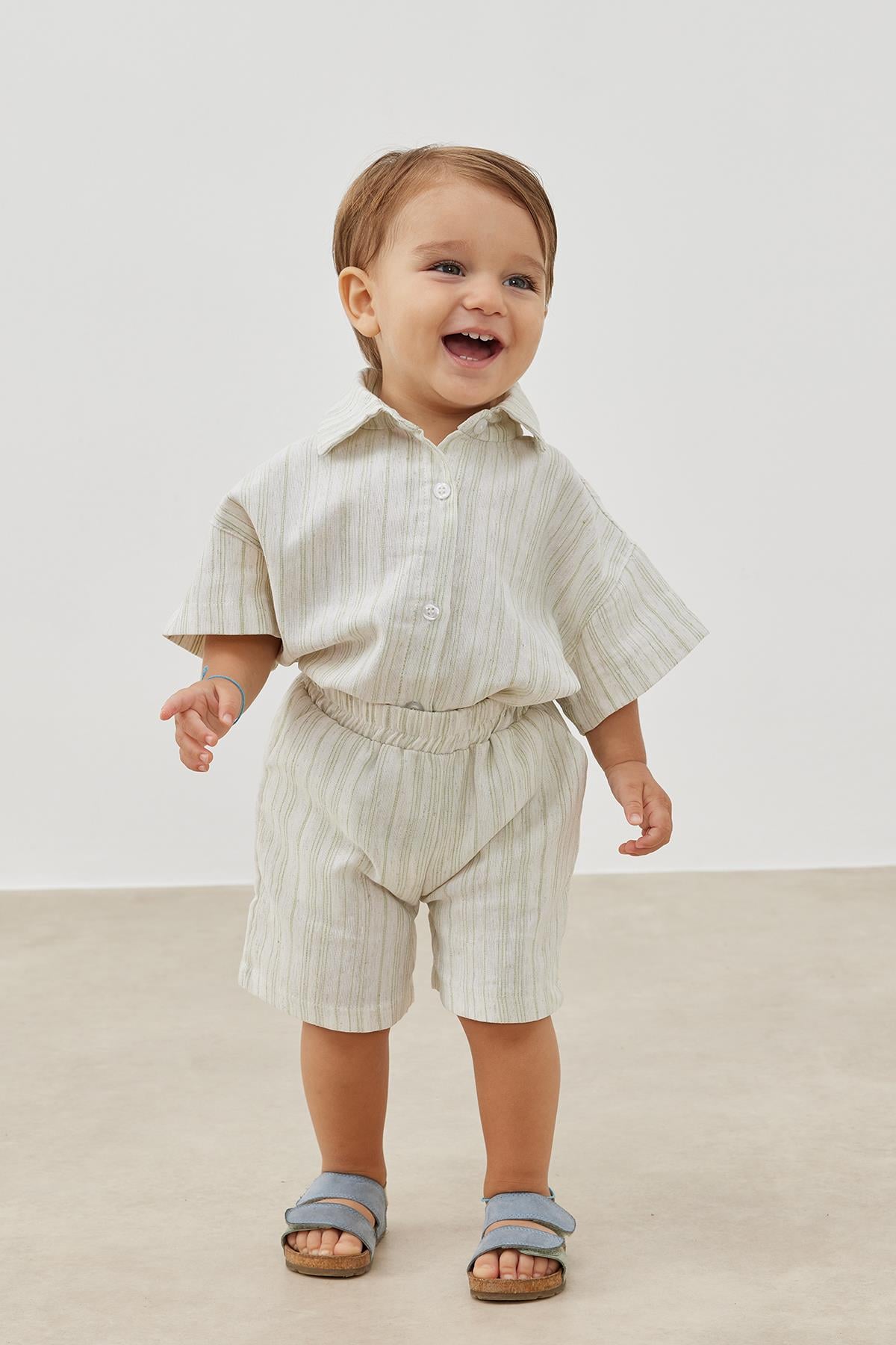 Yeşil Çizgili Keten Oversize Takım