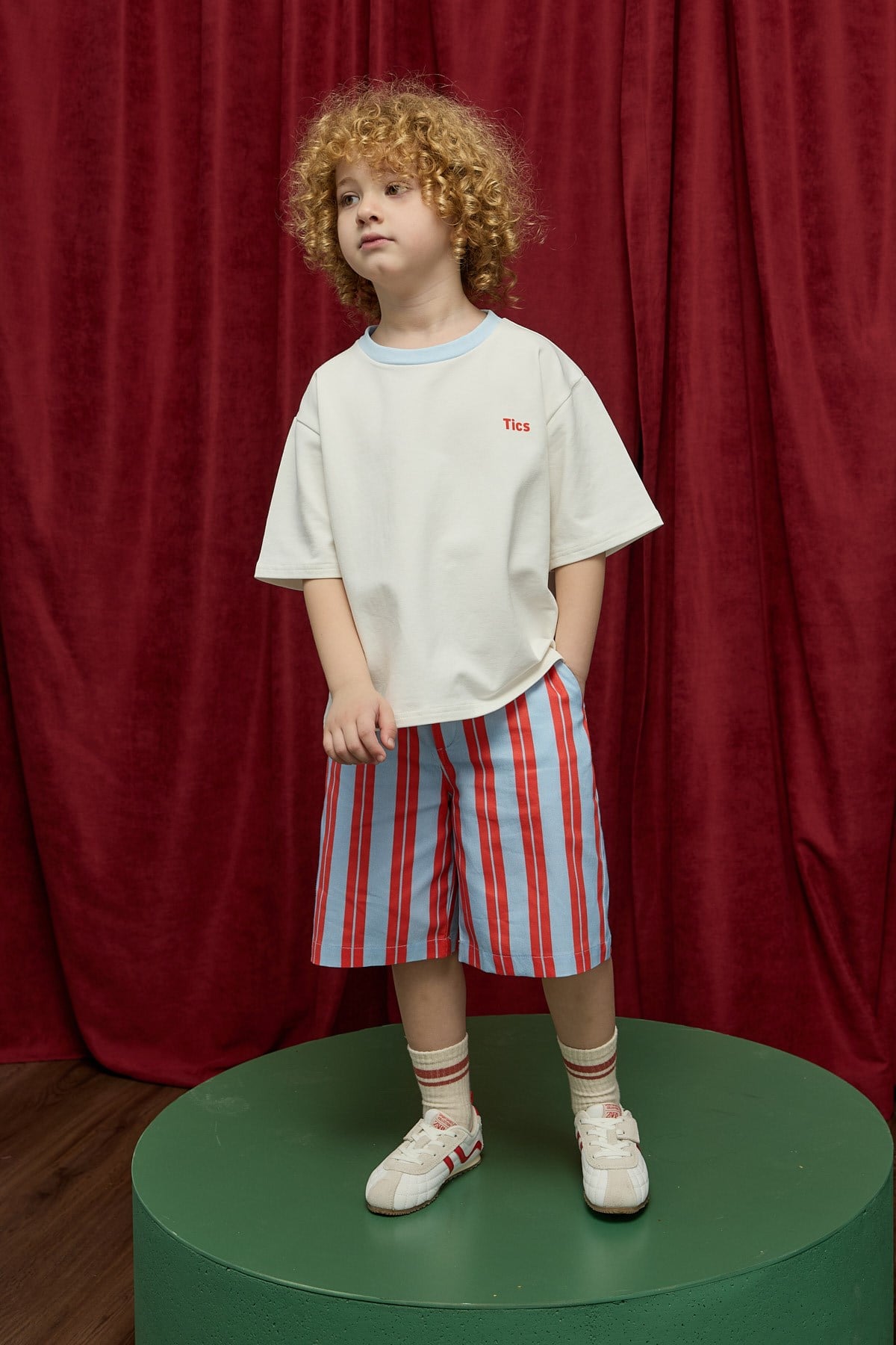 Line bermuda şort - kırmızı