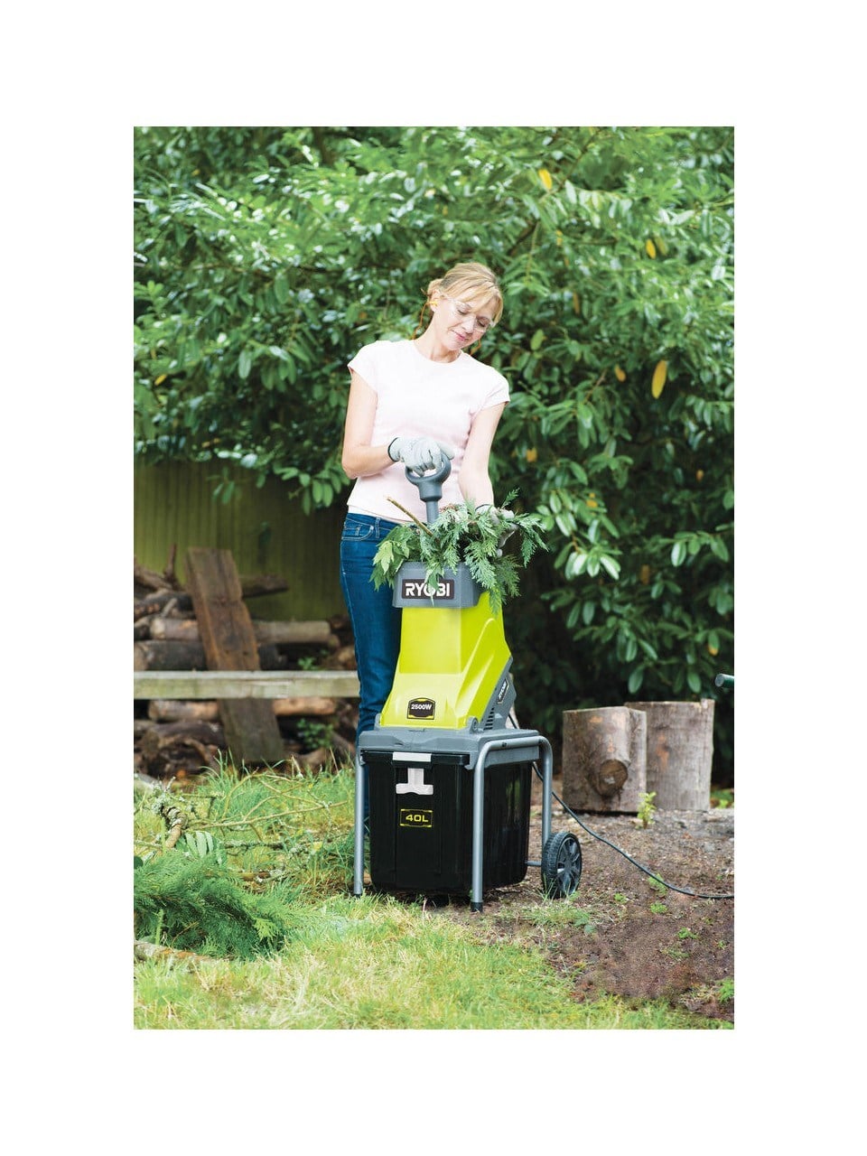 RSH2545B YAPRAK ÖĞÜTME MAKİNASI 2500W RYOBİ