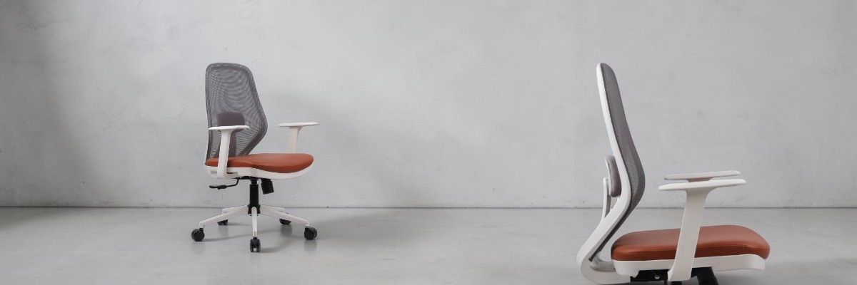 Sancak Viola Çalışma Koltuğu siyah plastik ayaklı ergonomik ofis sandalyesi
