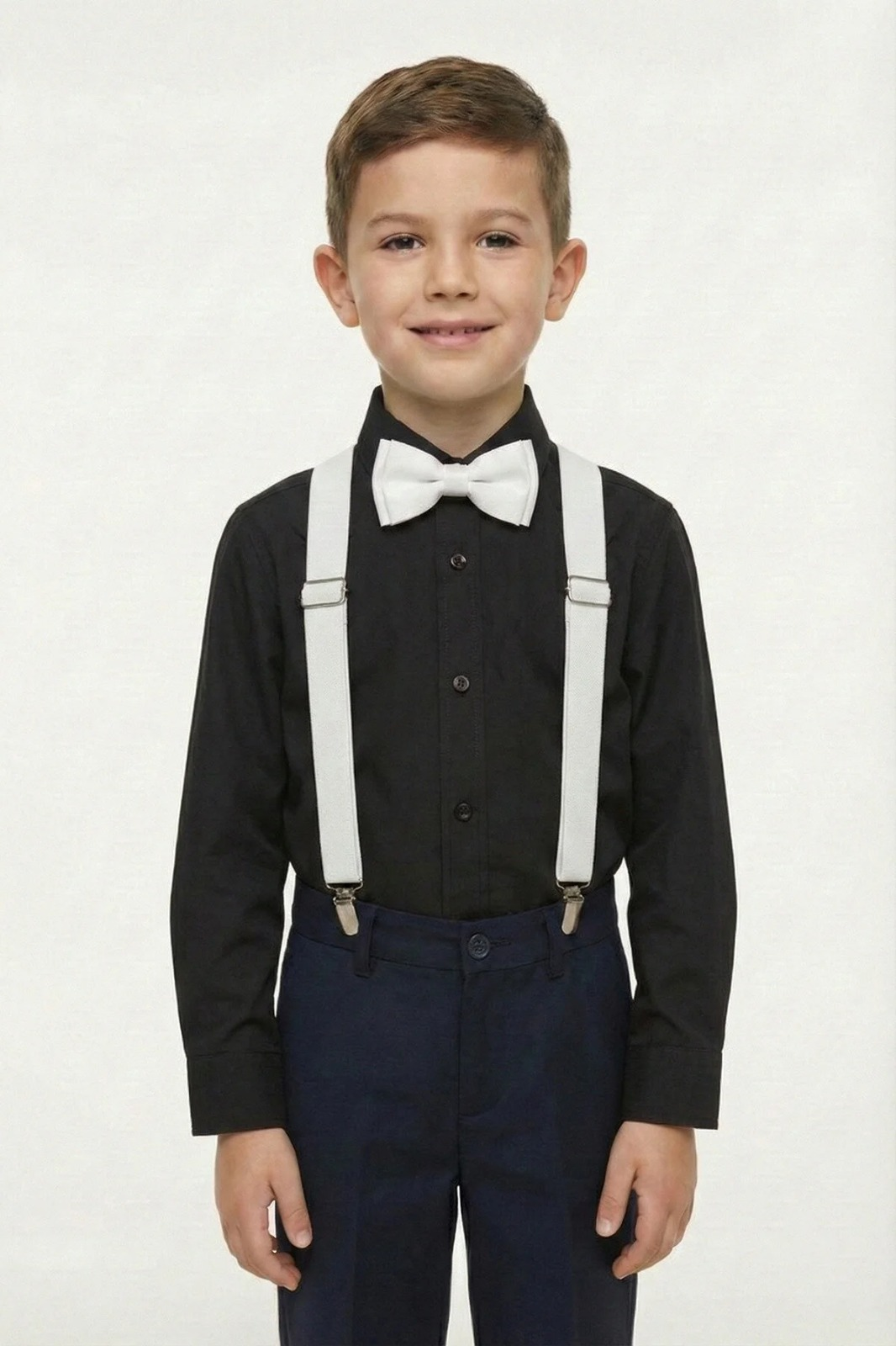 Erkek Çocuk Siyah Uzun Kol Gömlek Beyaz Askı Papyon Set 23 Nisan 29 Ekim Gösteri Kıyafeti