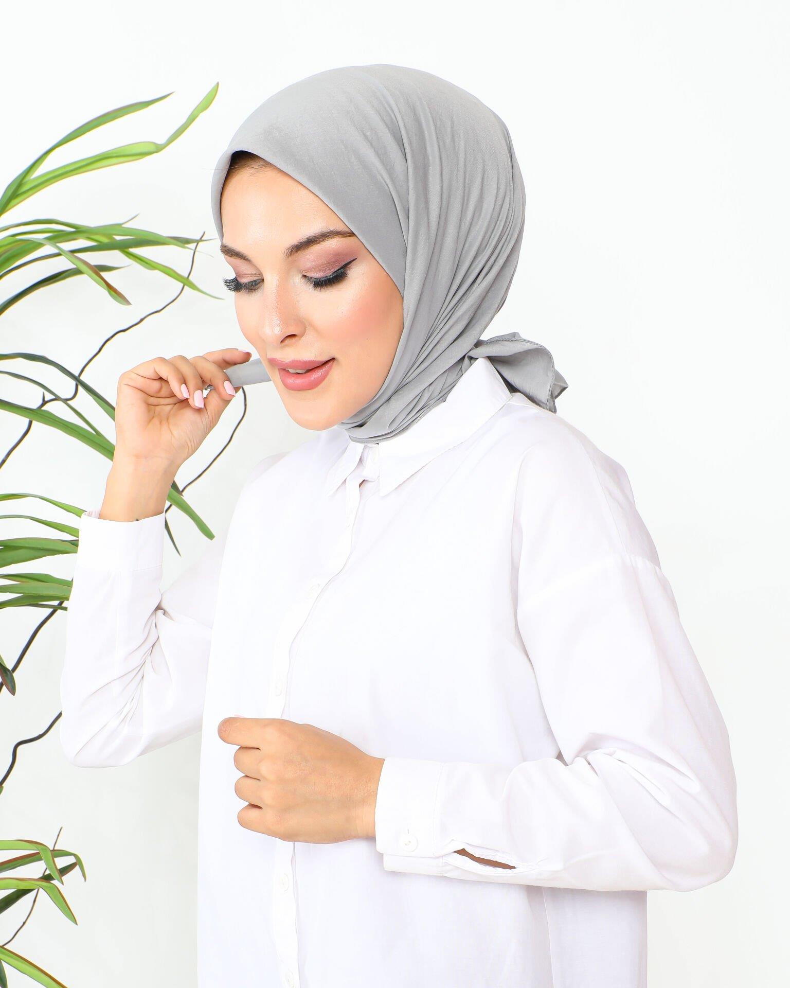 Kadın Anne Comfort Pamuklu Düz Gri Eşarp