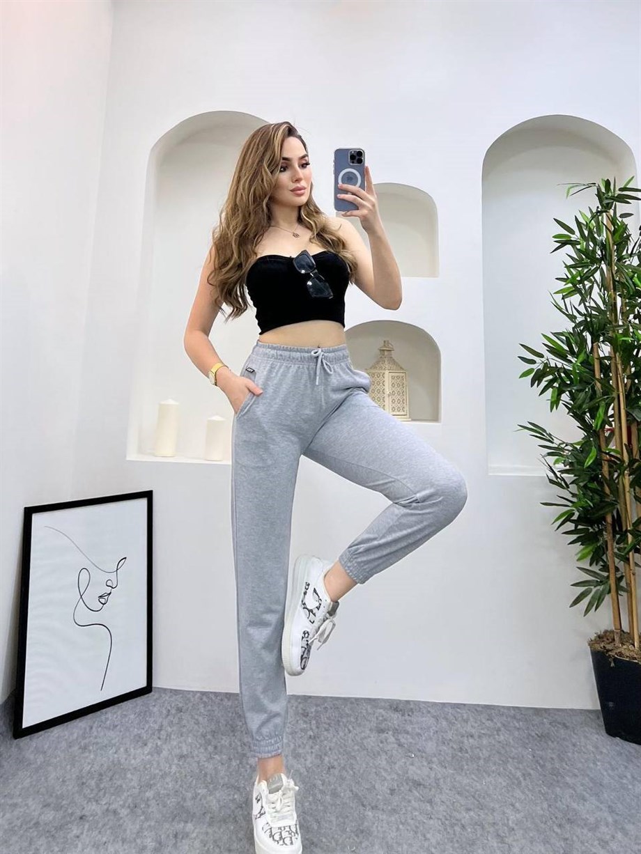 KADIN BELİ LASTİKLİ JOGGER MODEL DÜZ RENK BASİC PAÇA LASTİKLİ NORMAL KALIP EŞOFMAN ALT