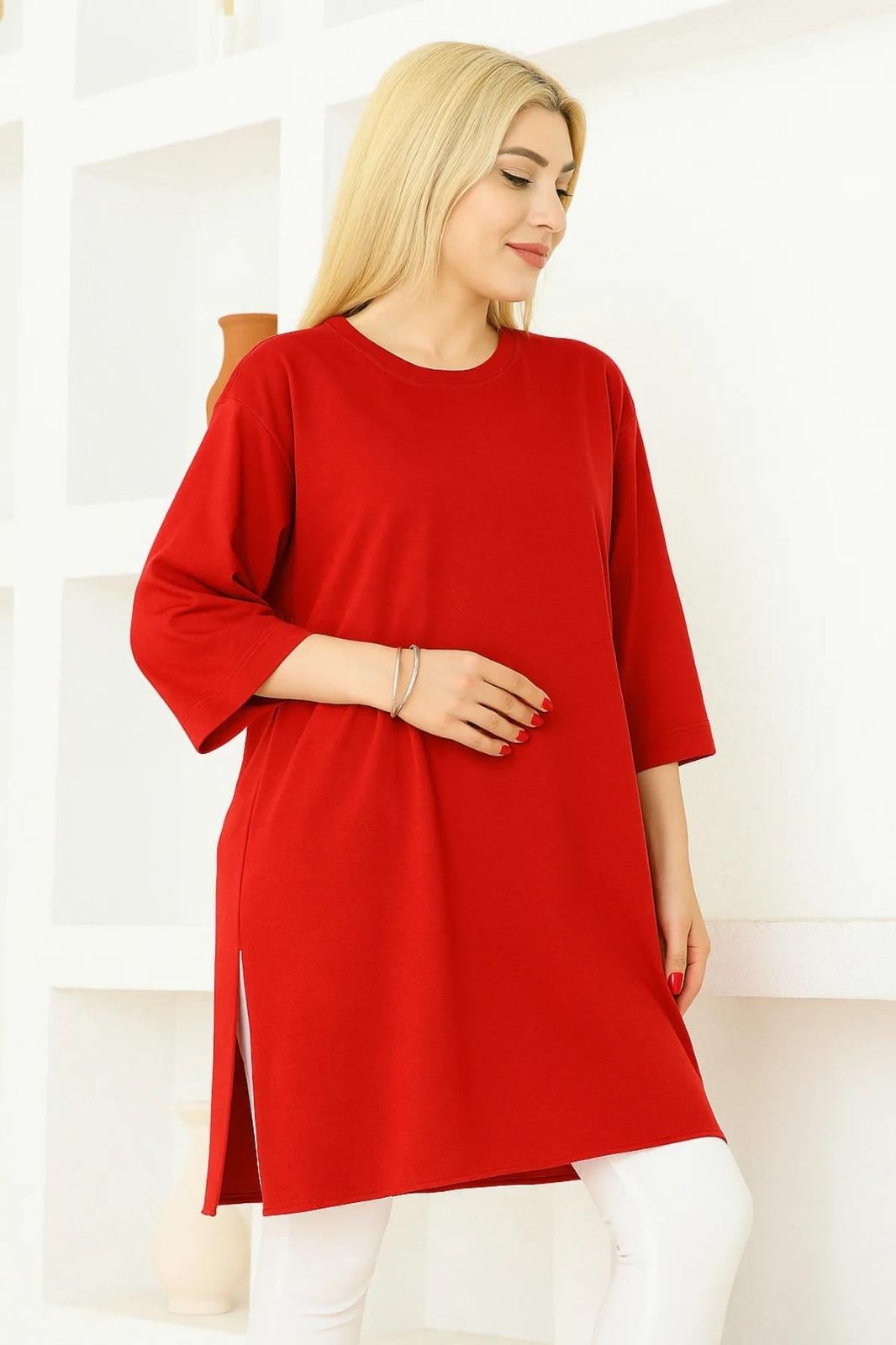 Kadın Kırmızı Oversize Tunik Tişört – Yarım Kollu, Yuvarlak Yaka, Rahat Kesim