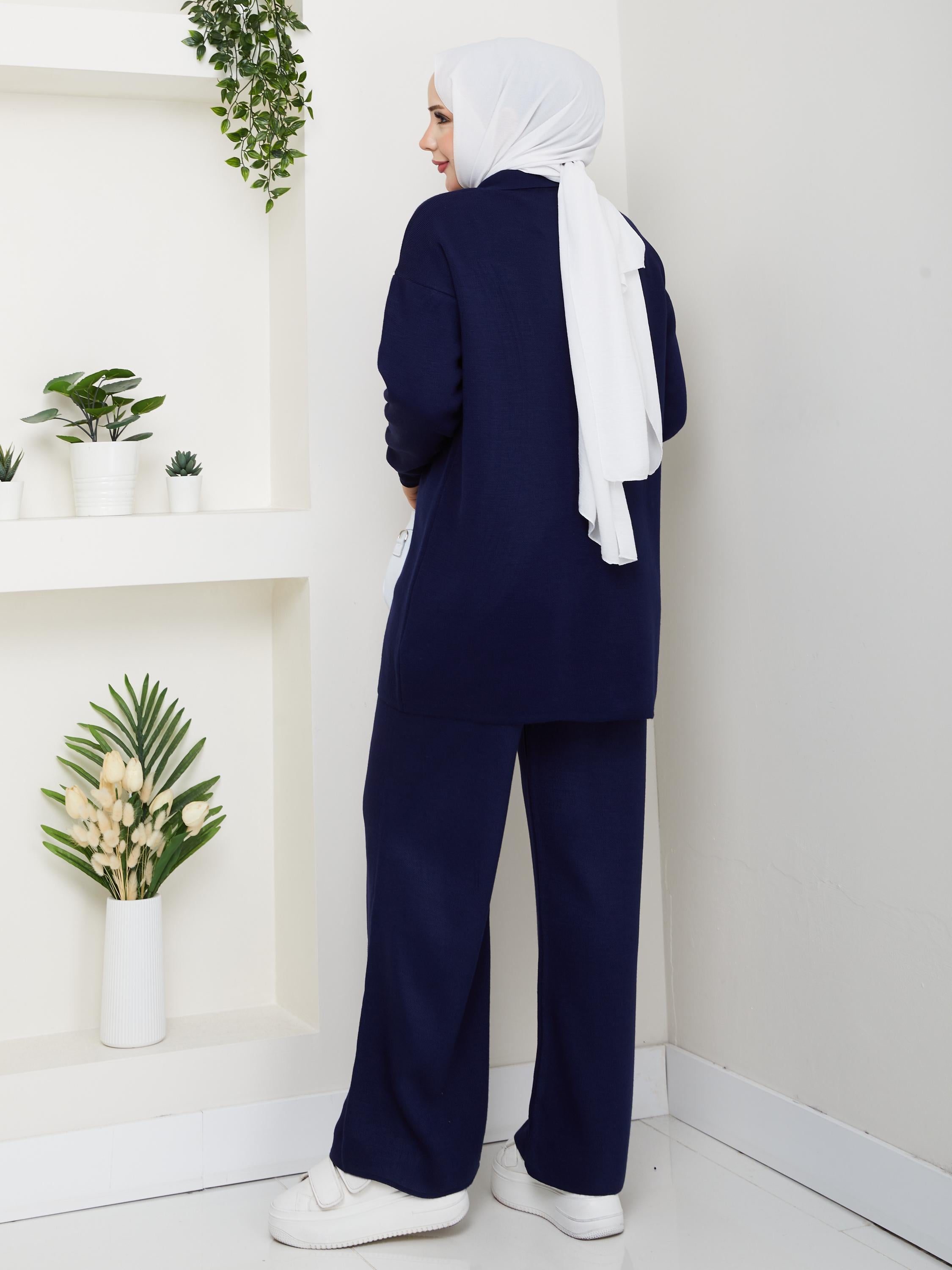Kadın Lacivert Fular Detaylı İkili Tesettür Triko Takım - Tunik Pantolon Kombini
